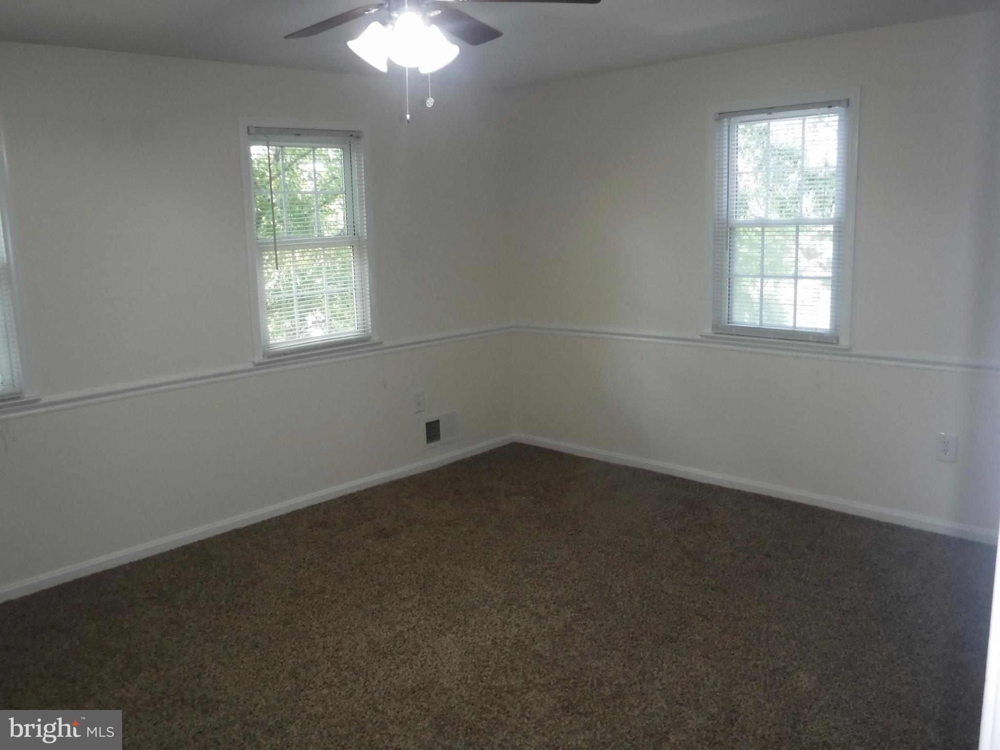 GREENWICH HILL - Residential Lease