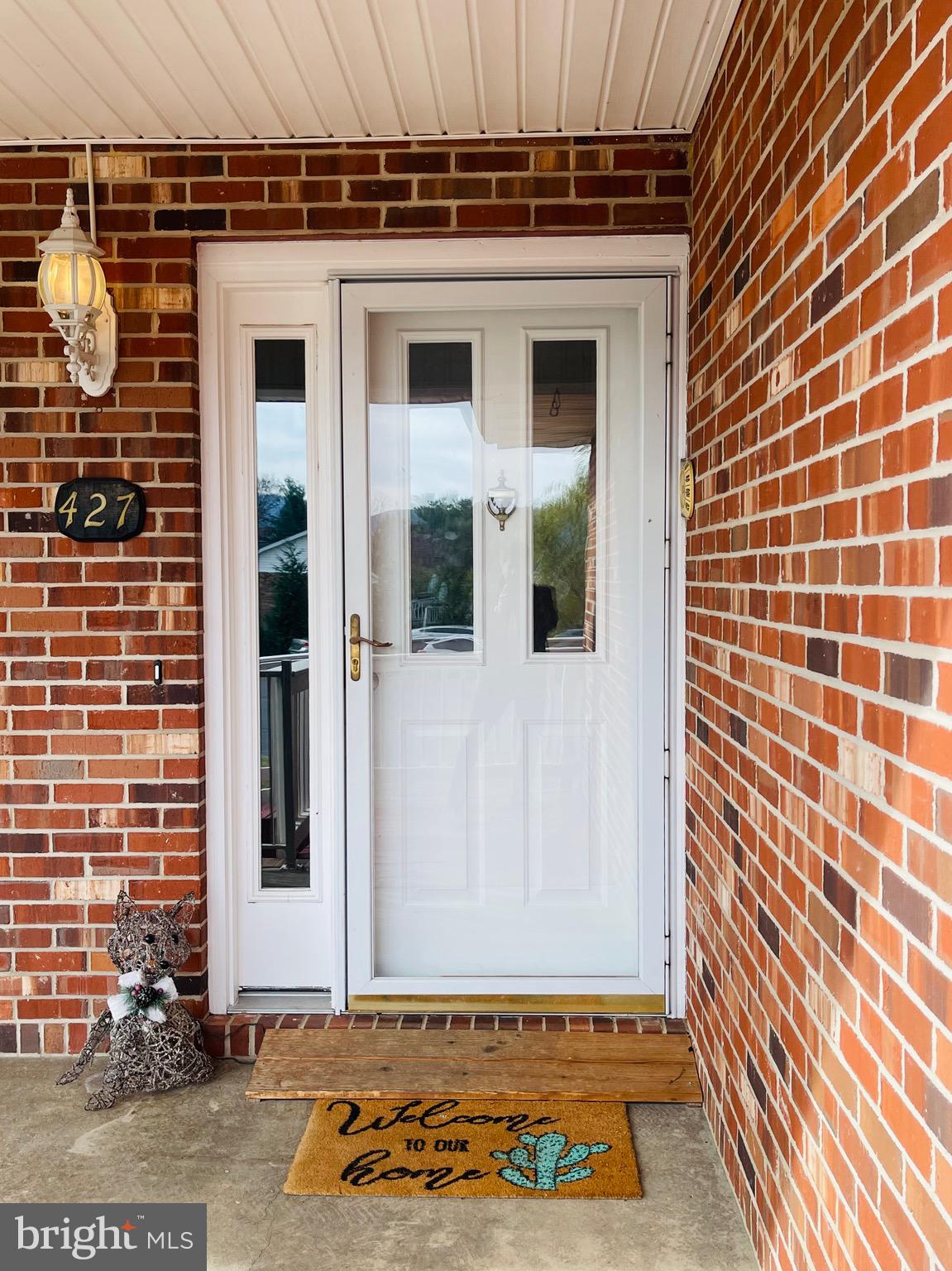 NORTH SUMMIT HEIGHTS - Residential