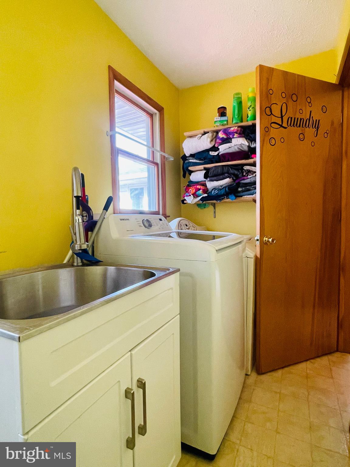 NORTH SUMMIT HEIGHTS - Residential