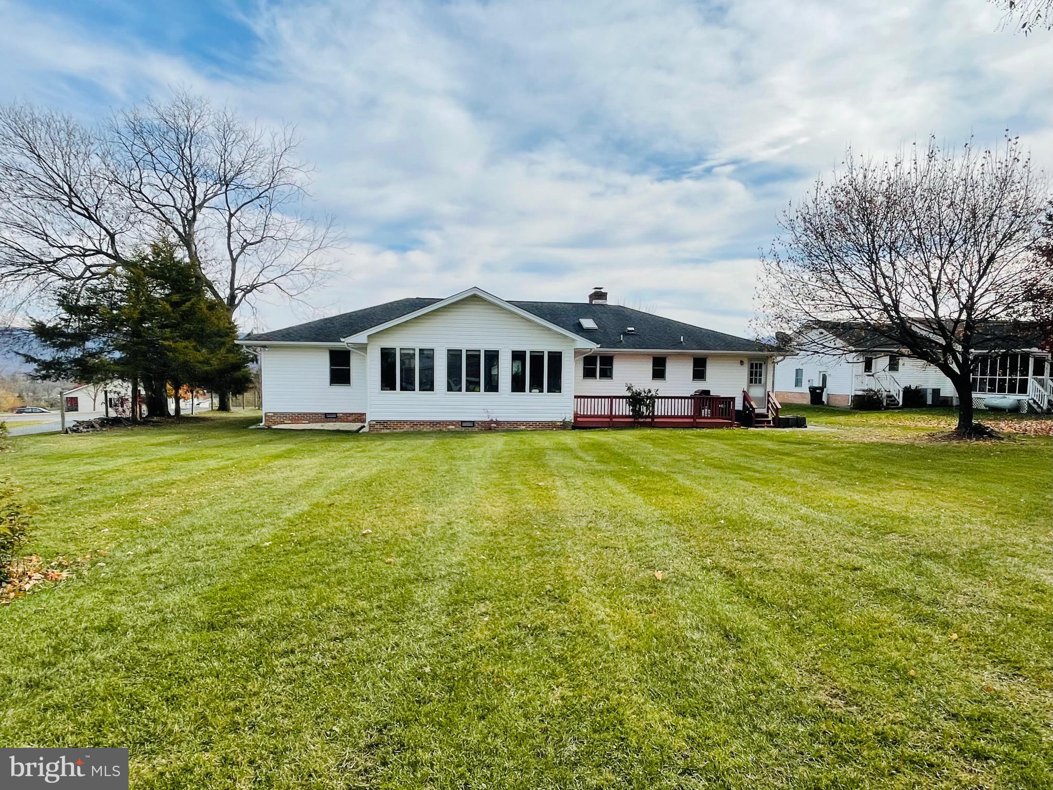 NORTH SUMMIT HEIGHTS - Residential