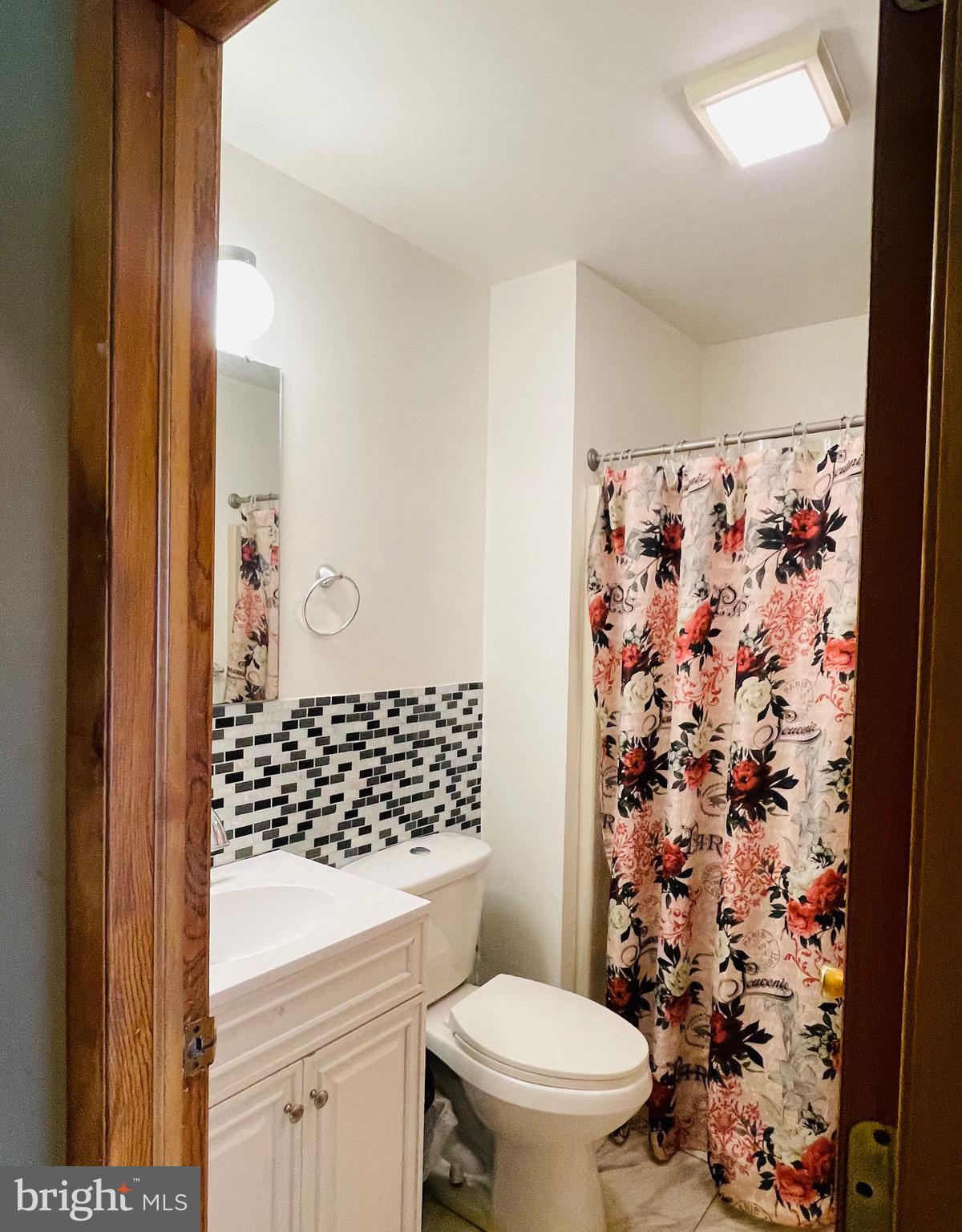 NORTH SUMMIT HEIGHTS - Residential