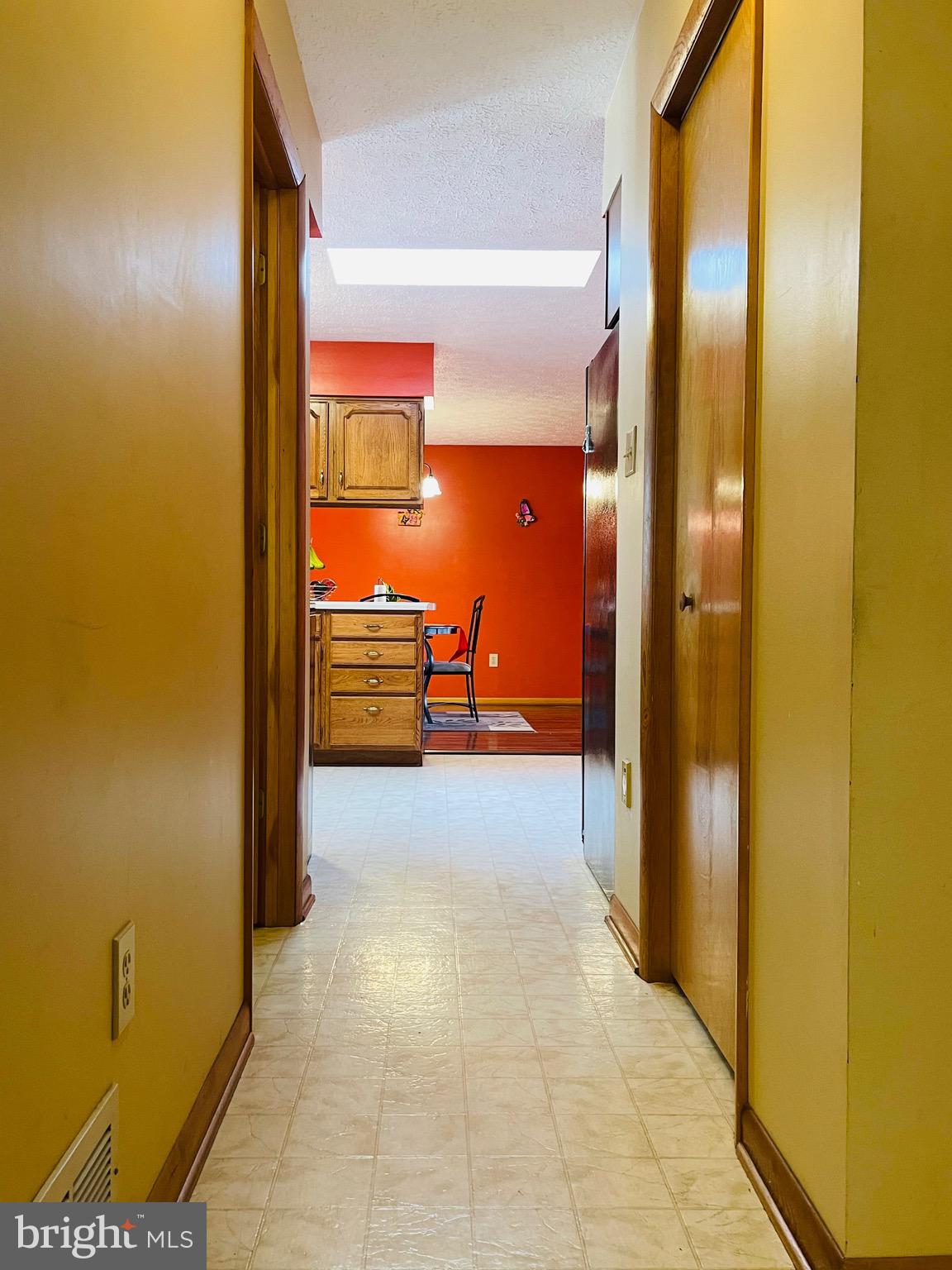 NORTH SUMMIT HEIGHTS - Residential