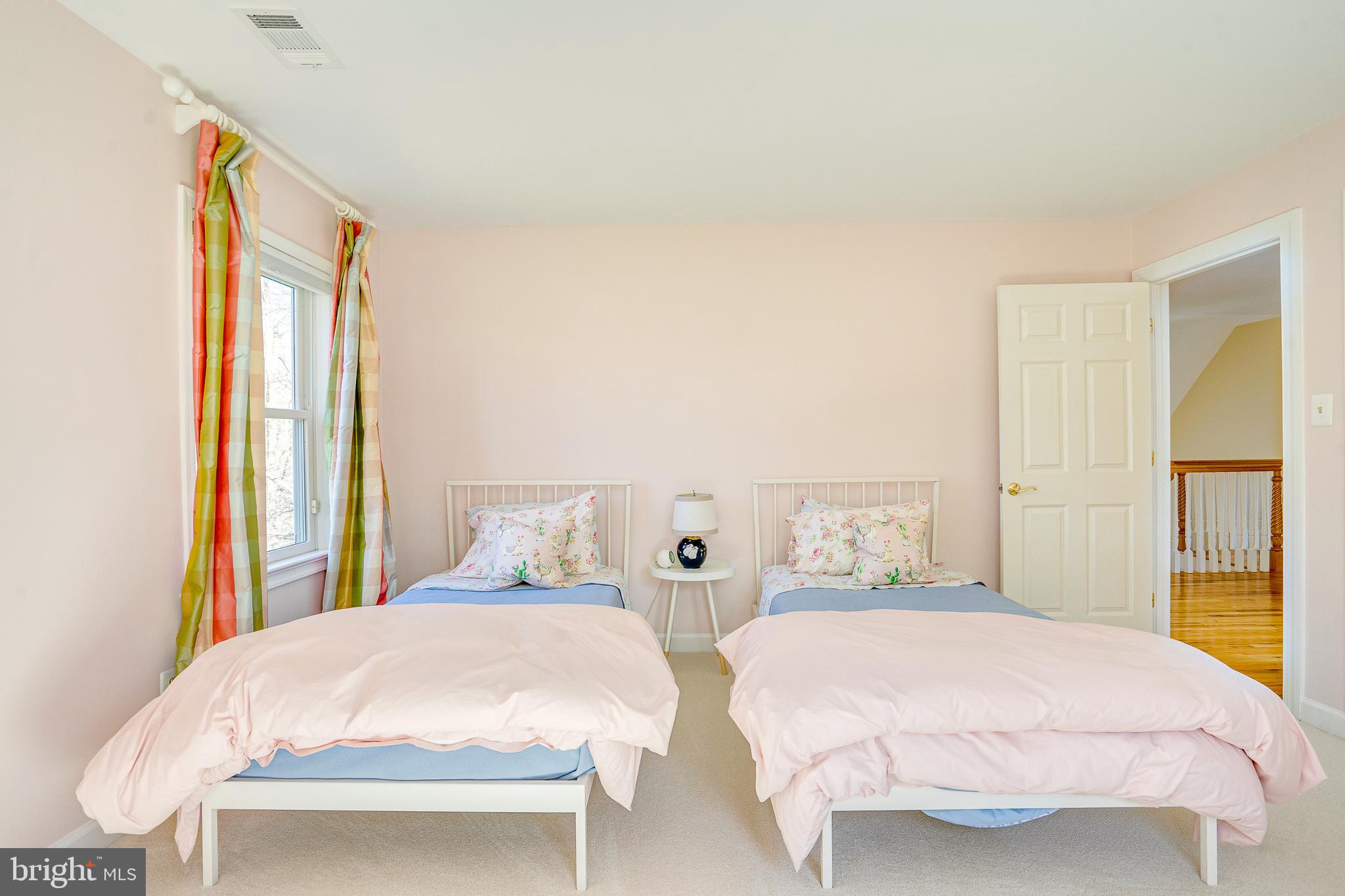 RICHLAND MEADOWS - Residential