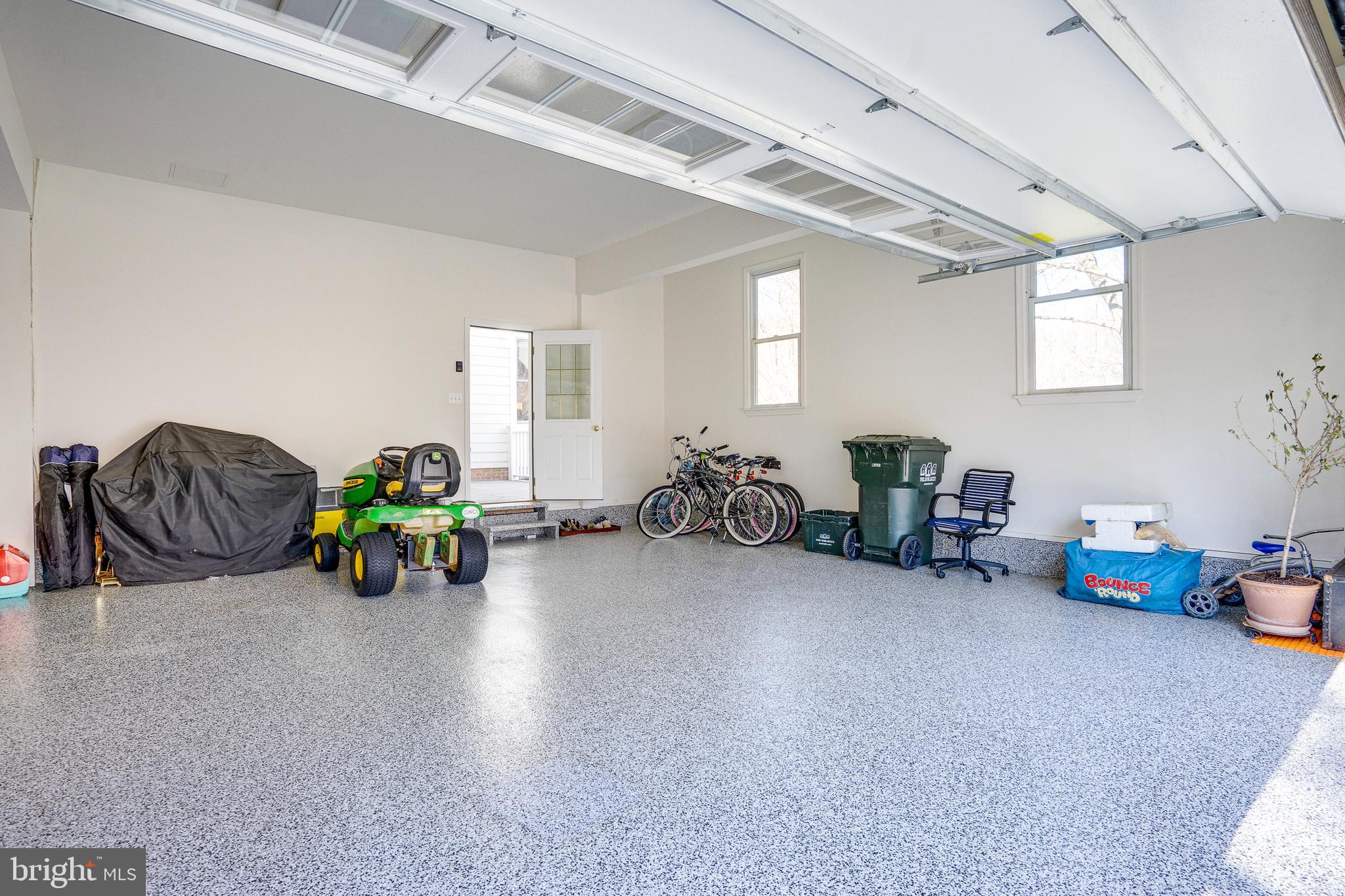 RICHLAND MEADOWS - Residential