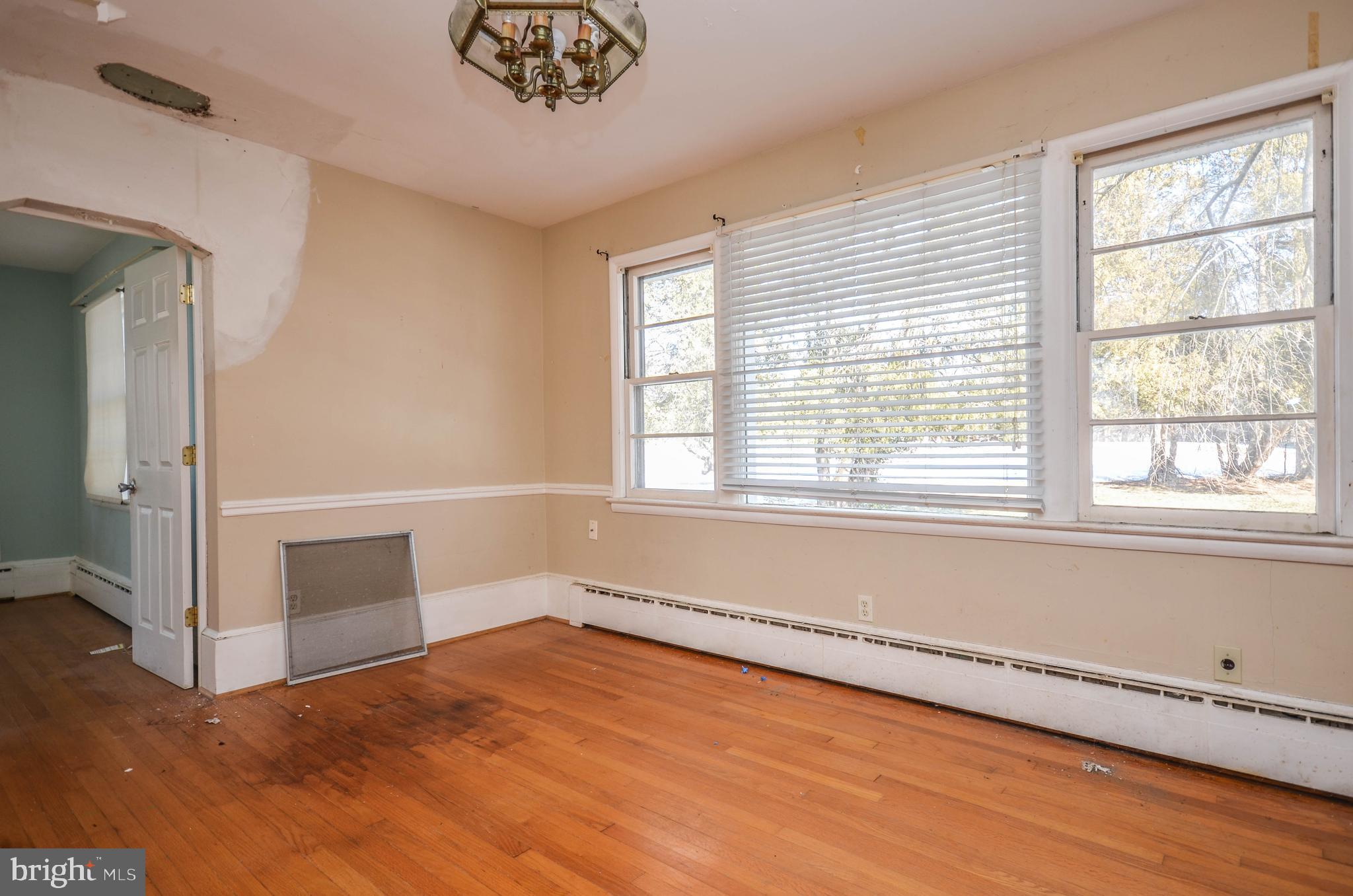 WHEATON OUT RES. (2) - Residential