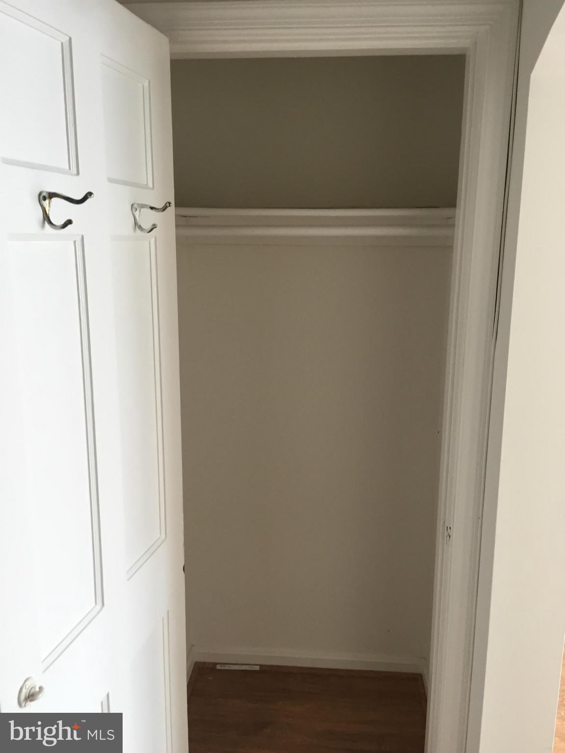 COLONIAL VILLAGE - Residential Lease