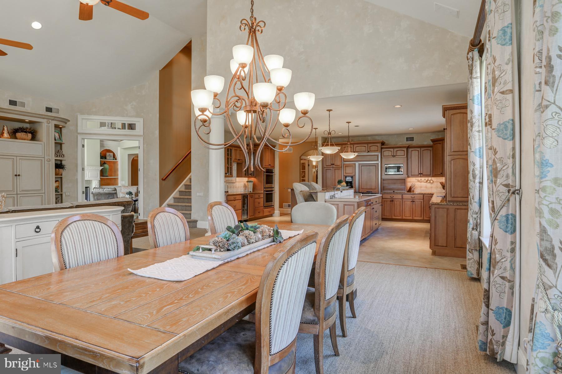 DERRY WOODS - Residential