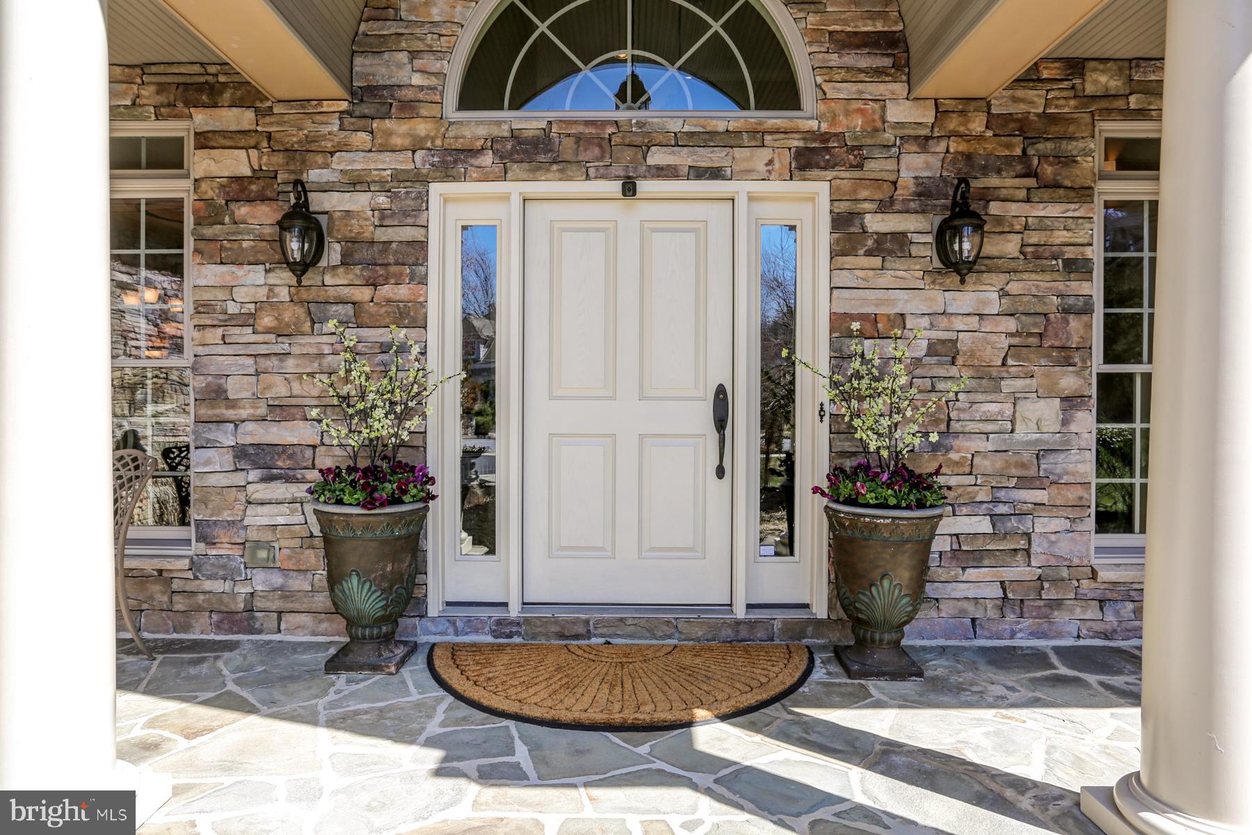 DERRY WOODS - Residential