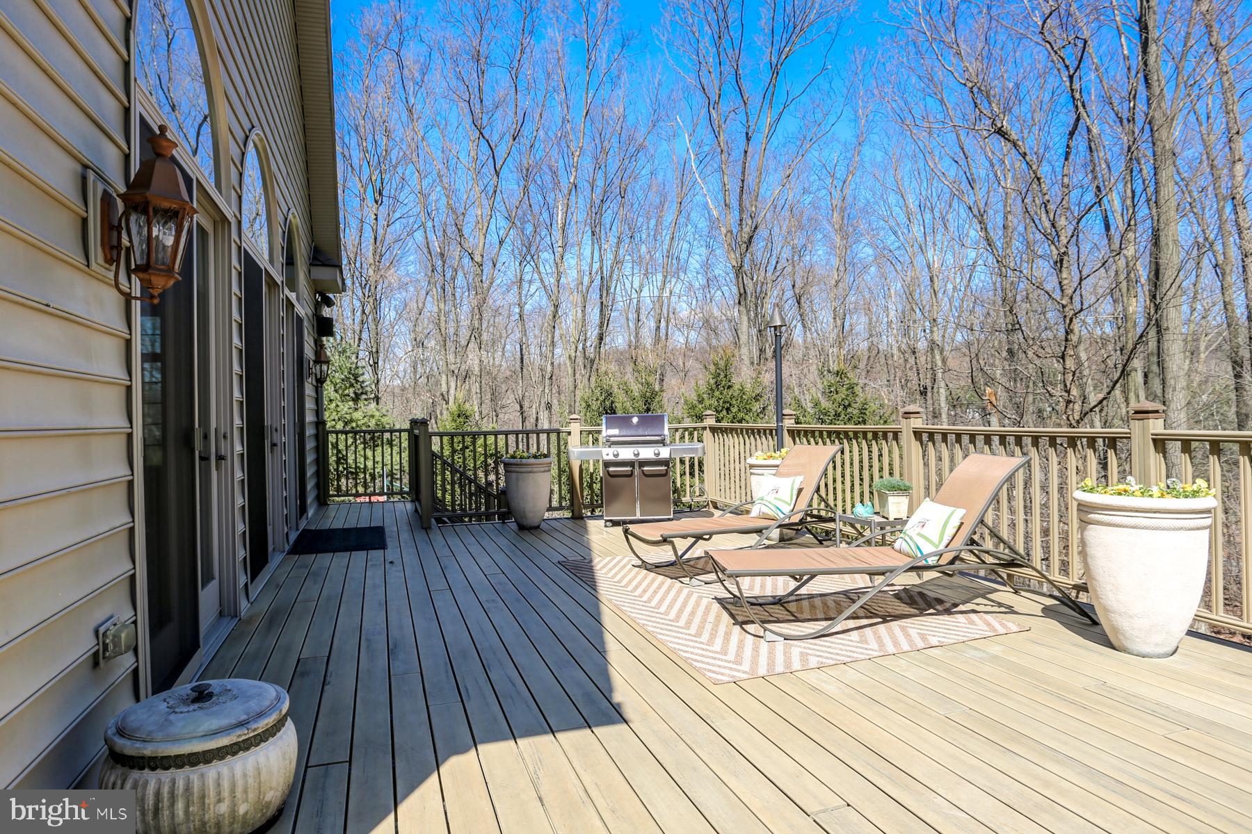 DERRY WOODS - Residential