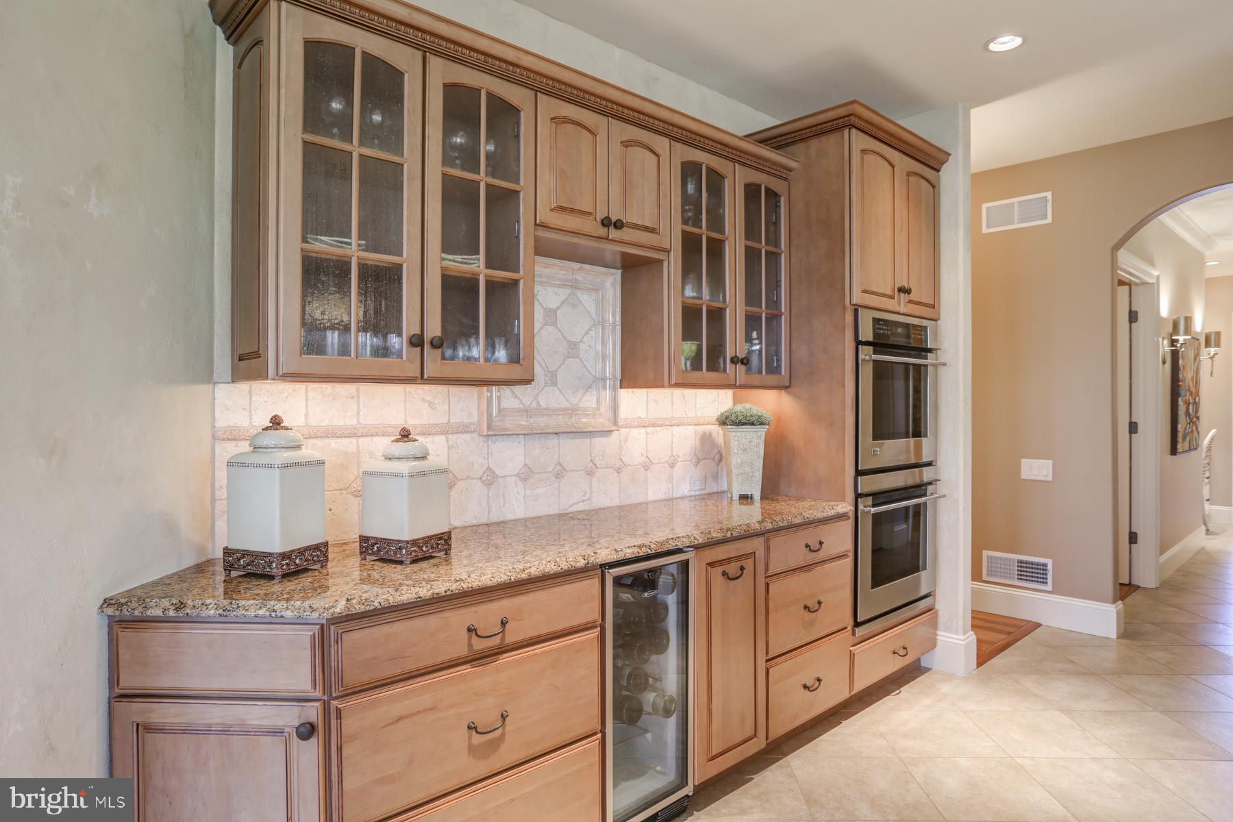 DERRY WOODS - Residential