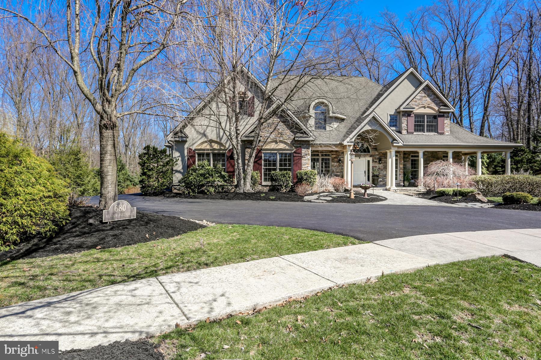 DERRY WOODS - Residential