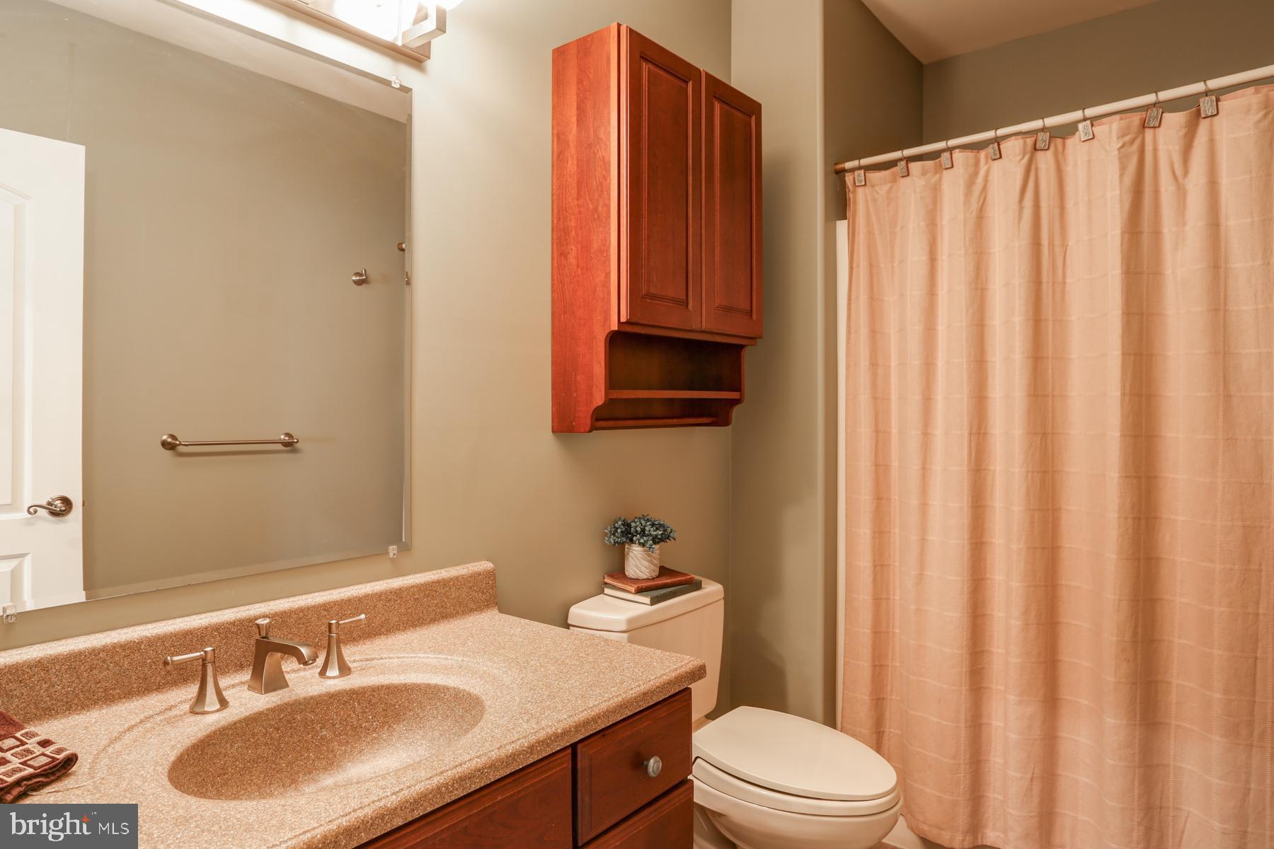 DERRY WOODS - Residential