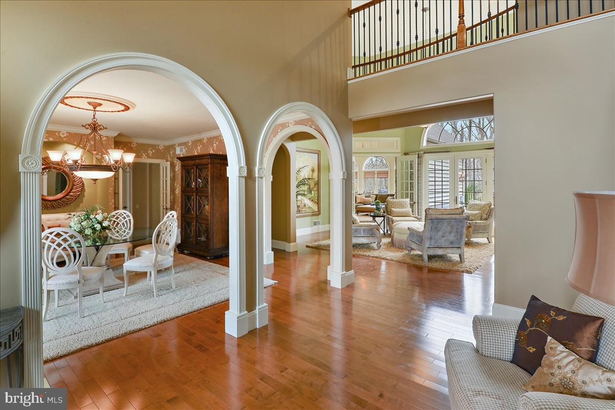 DERRY WOODS - Residential