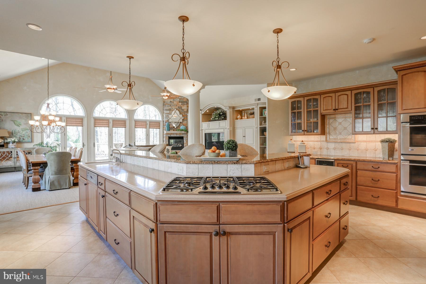 DERRY WOODS - Residential