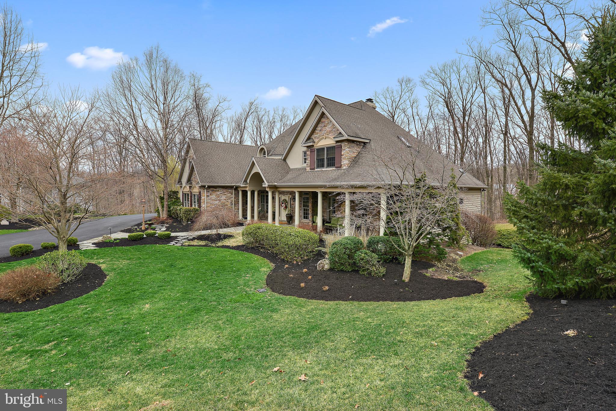 DERRY WOODS - Residential