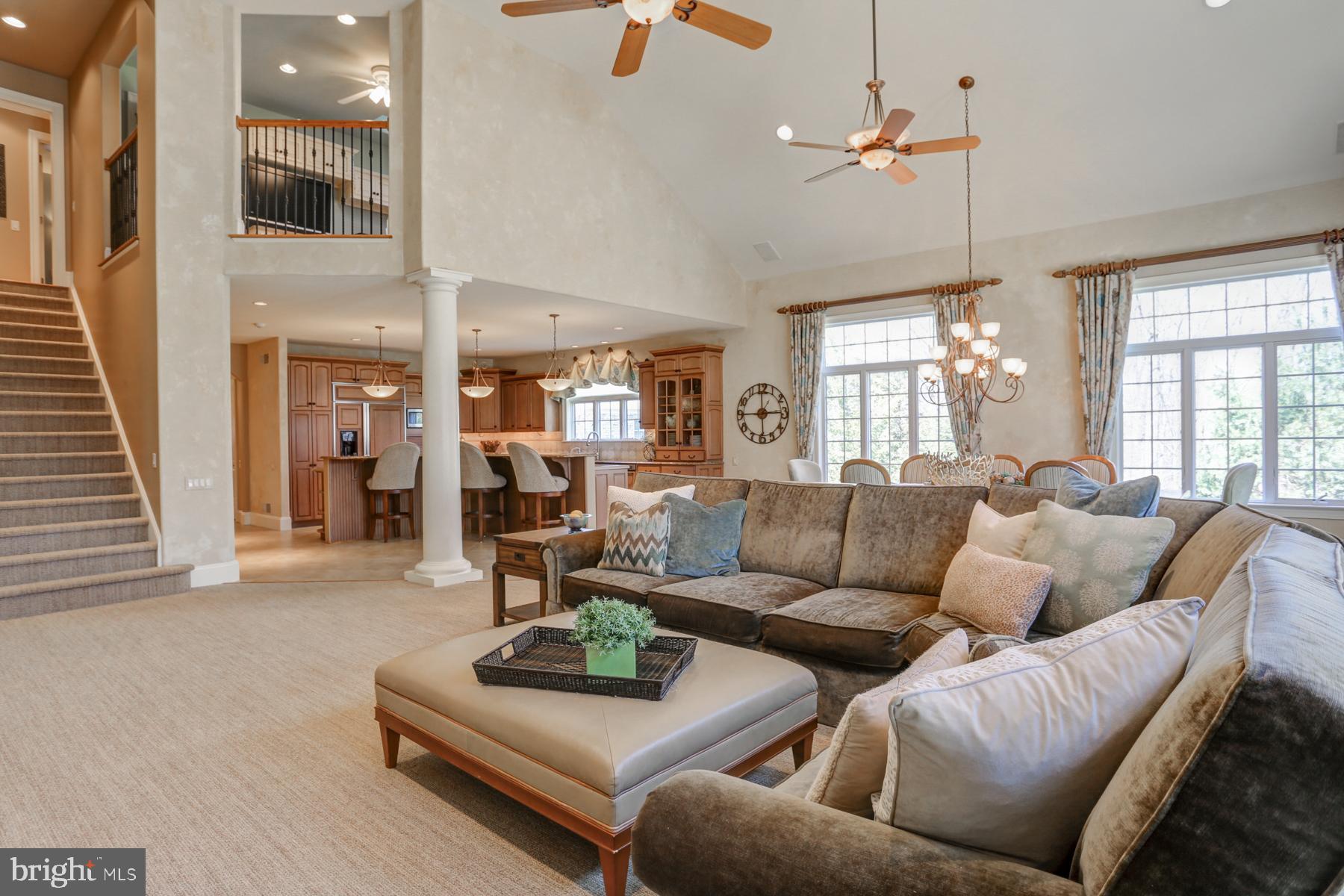 DERRY WOODS - Residential