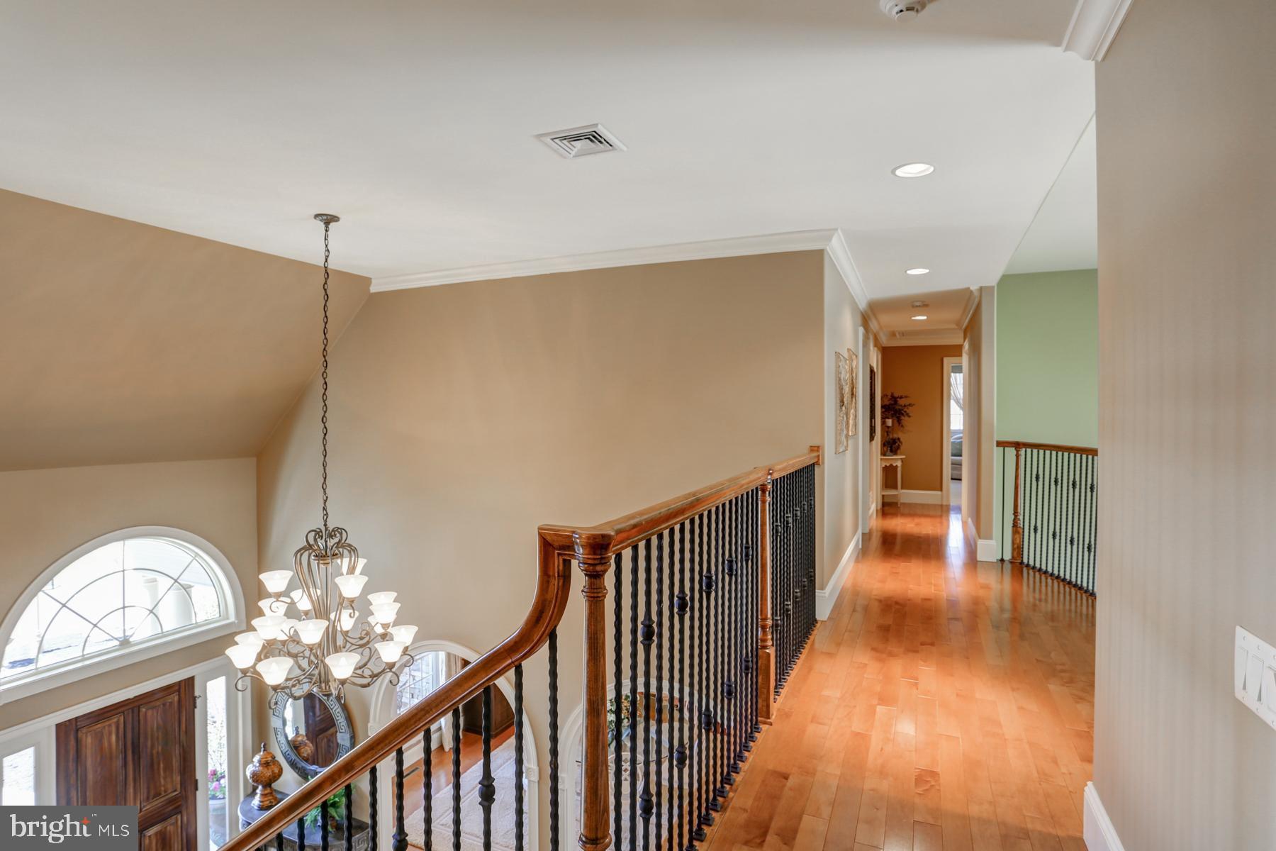 DERRY WOODS - Residential