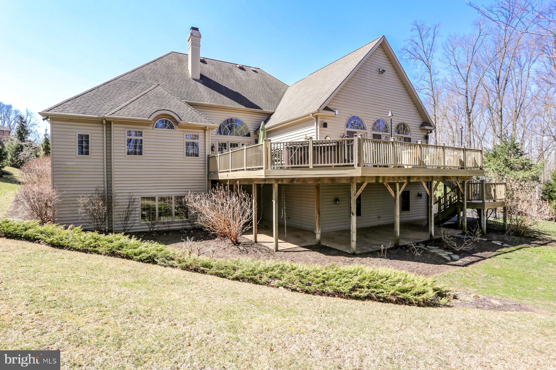 DERRY WOODS - Residential