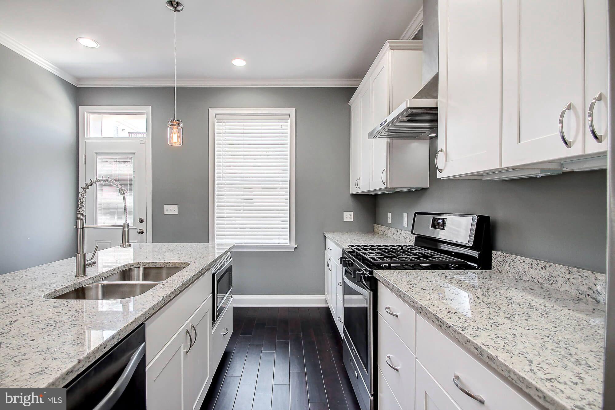 CANTON - Residential