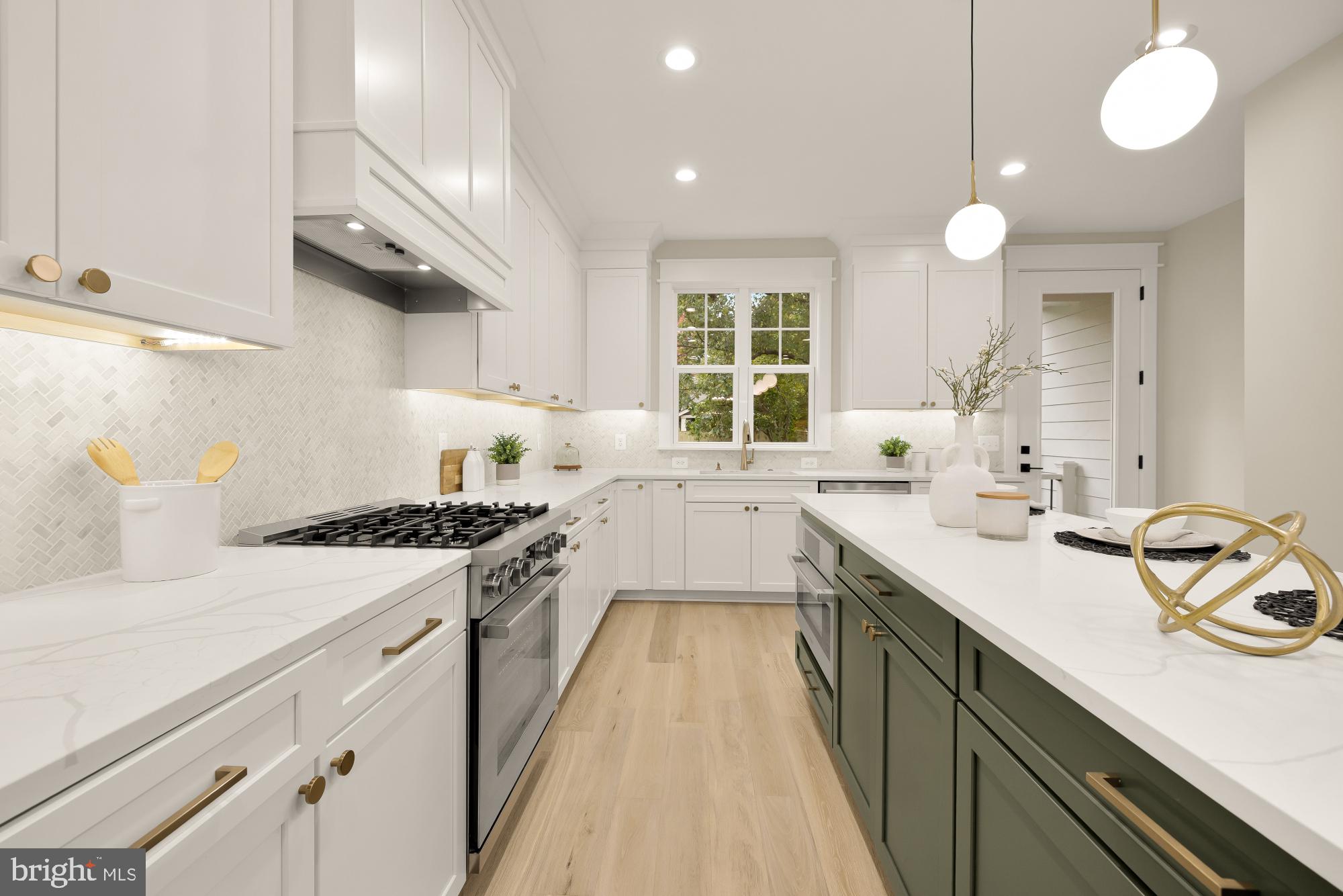 DEL RAY - Residential