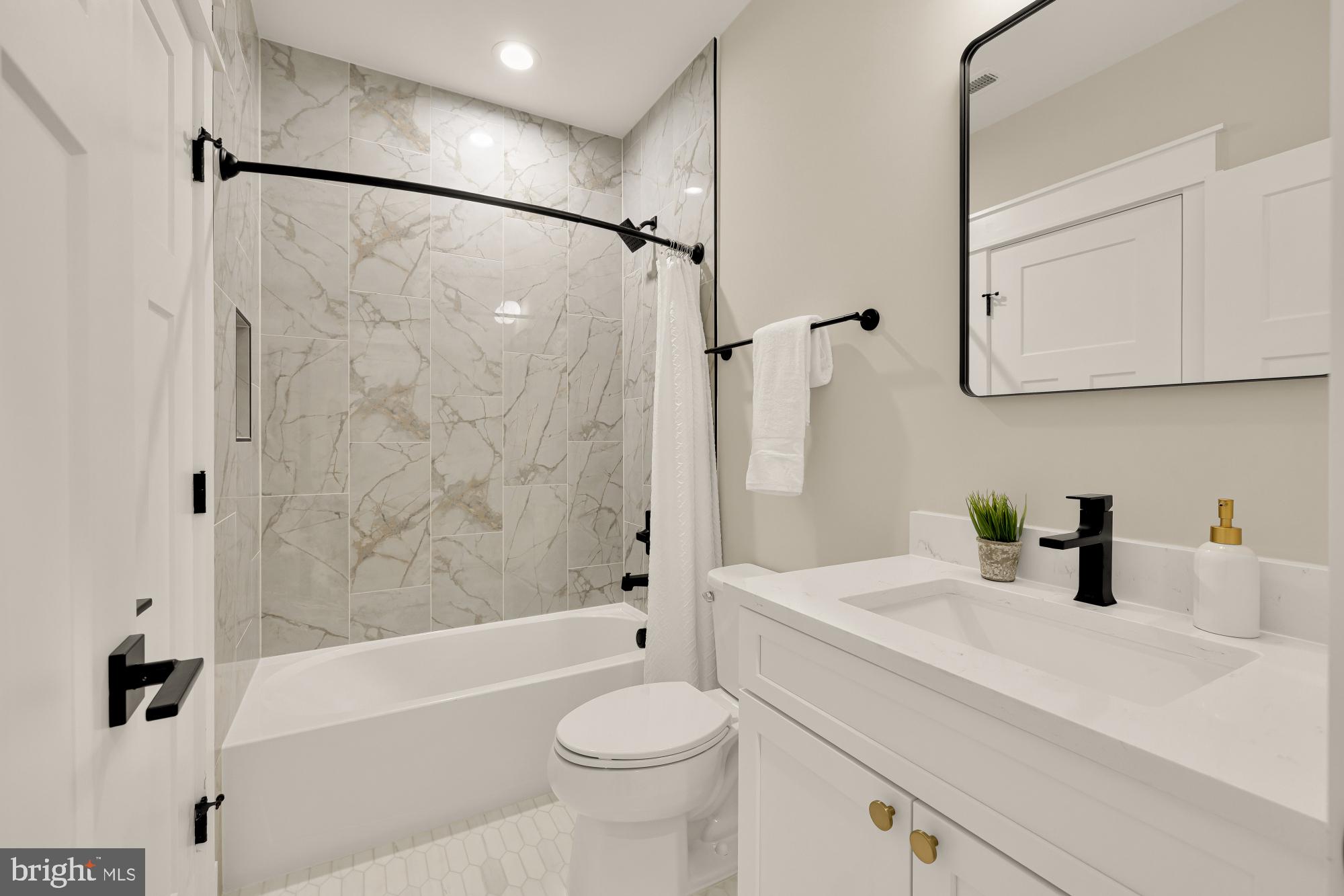 DEL RAY - Residential