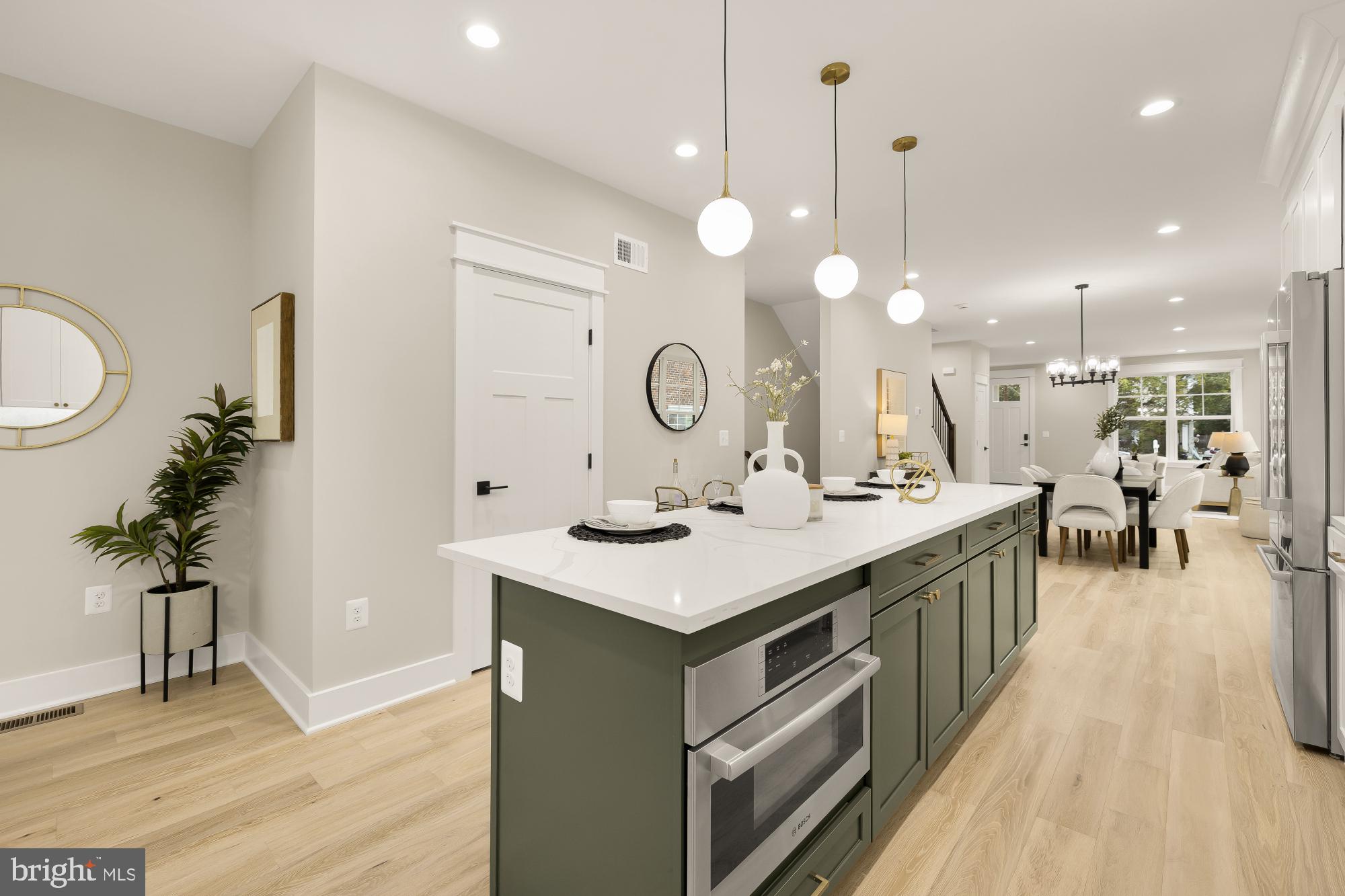 DEL RAY - Residential