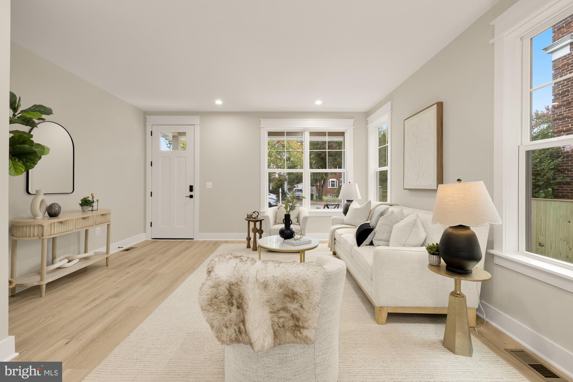 DEL RAY - Residential