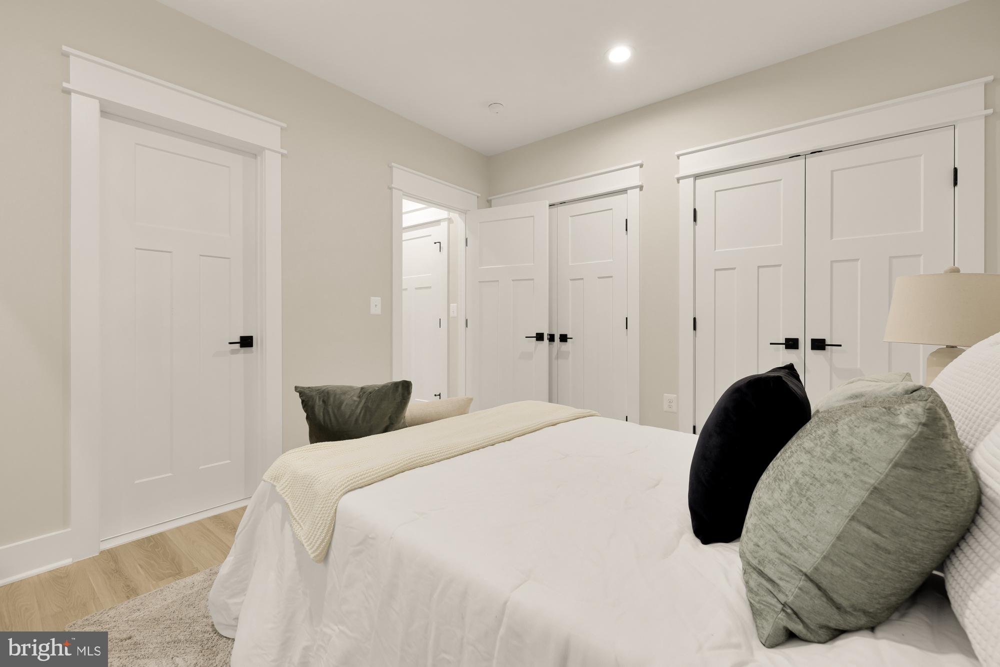 DEL RAY - Residential