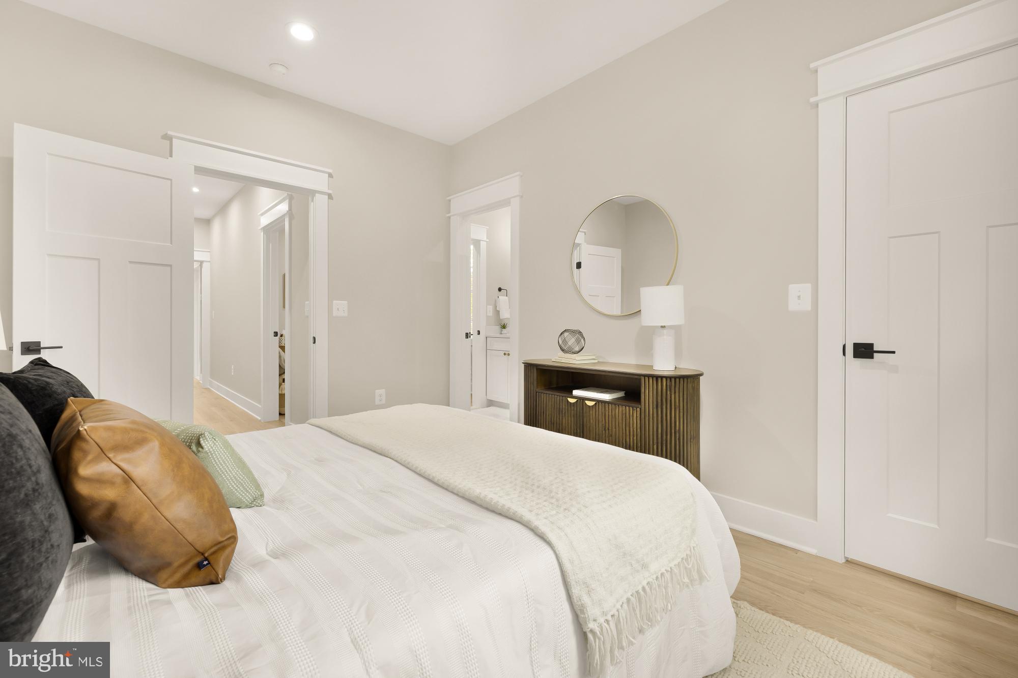 DEL RAY - Residential