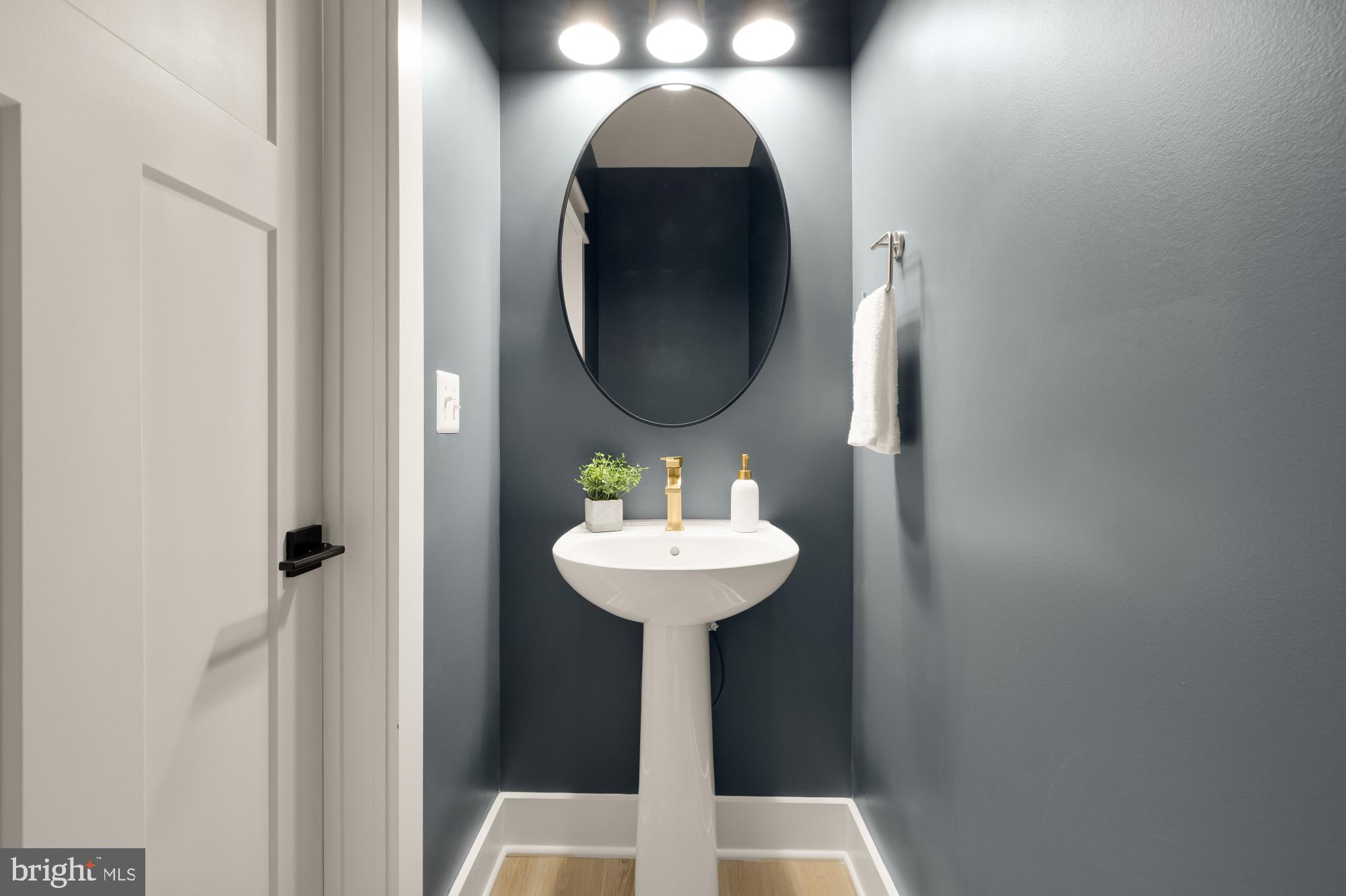 DEL RAY - Residential