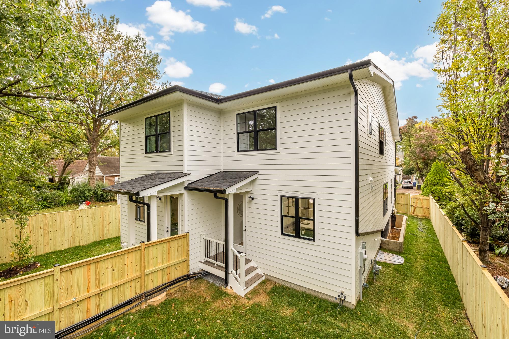 DEL RAY - Residential