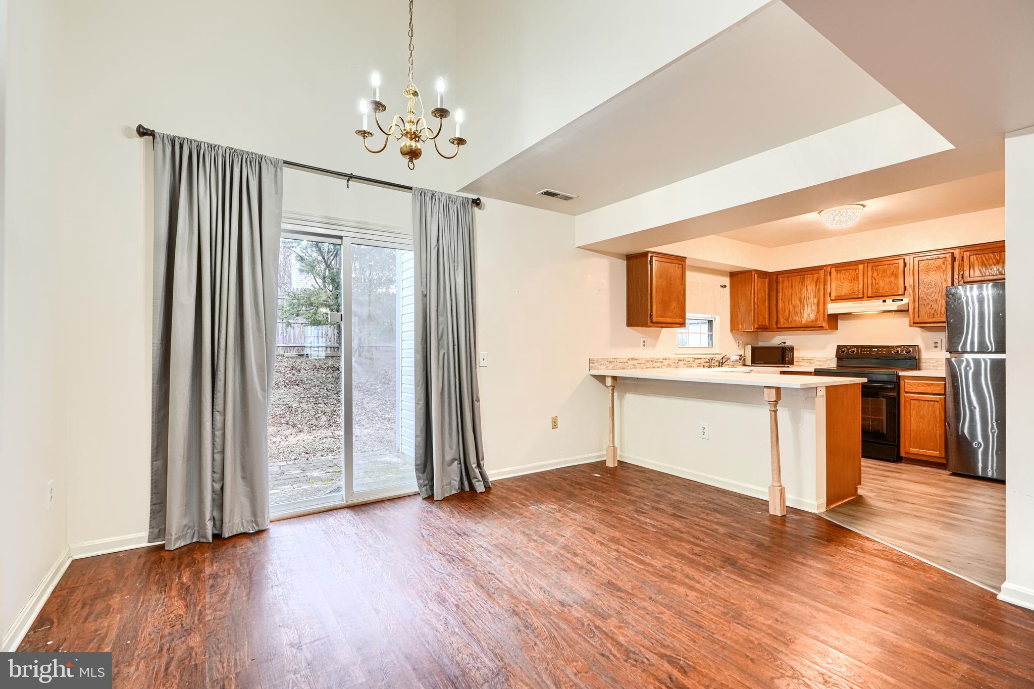 15210 ENDICOTT DRIVE