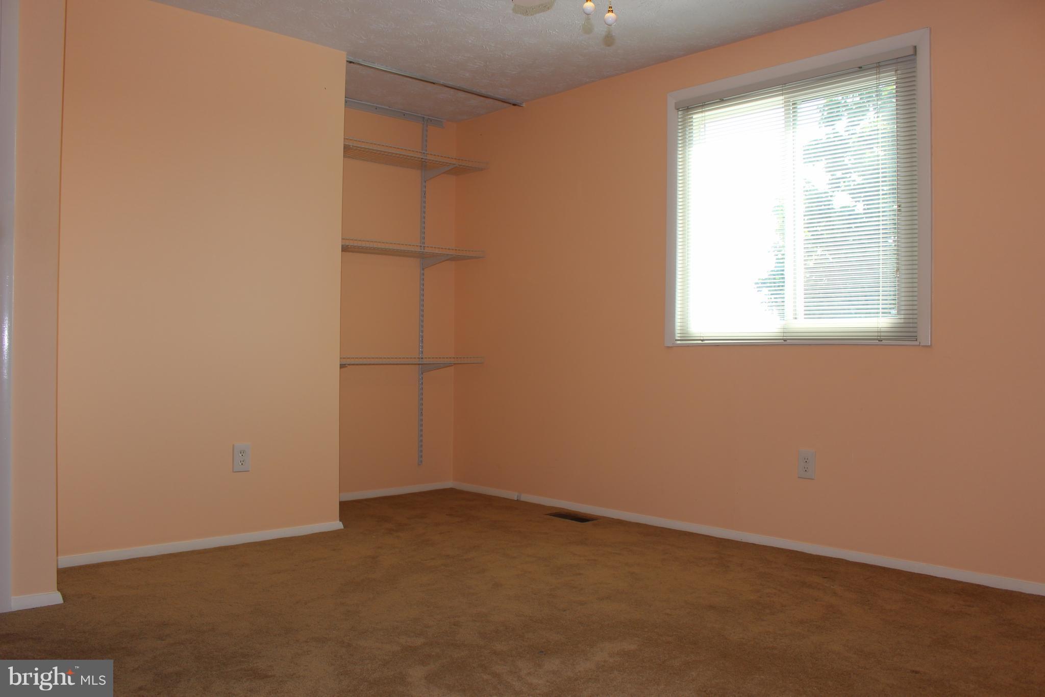 FAIRMONT - Residential