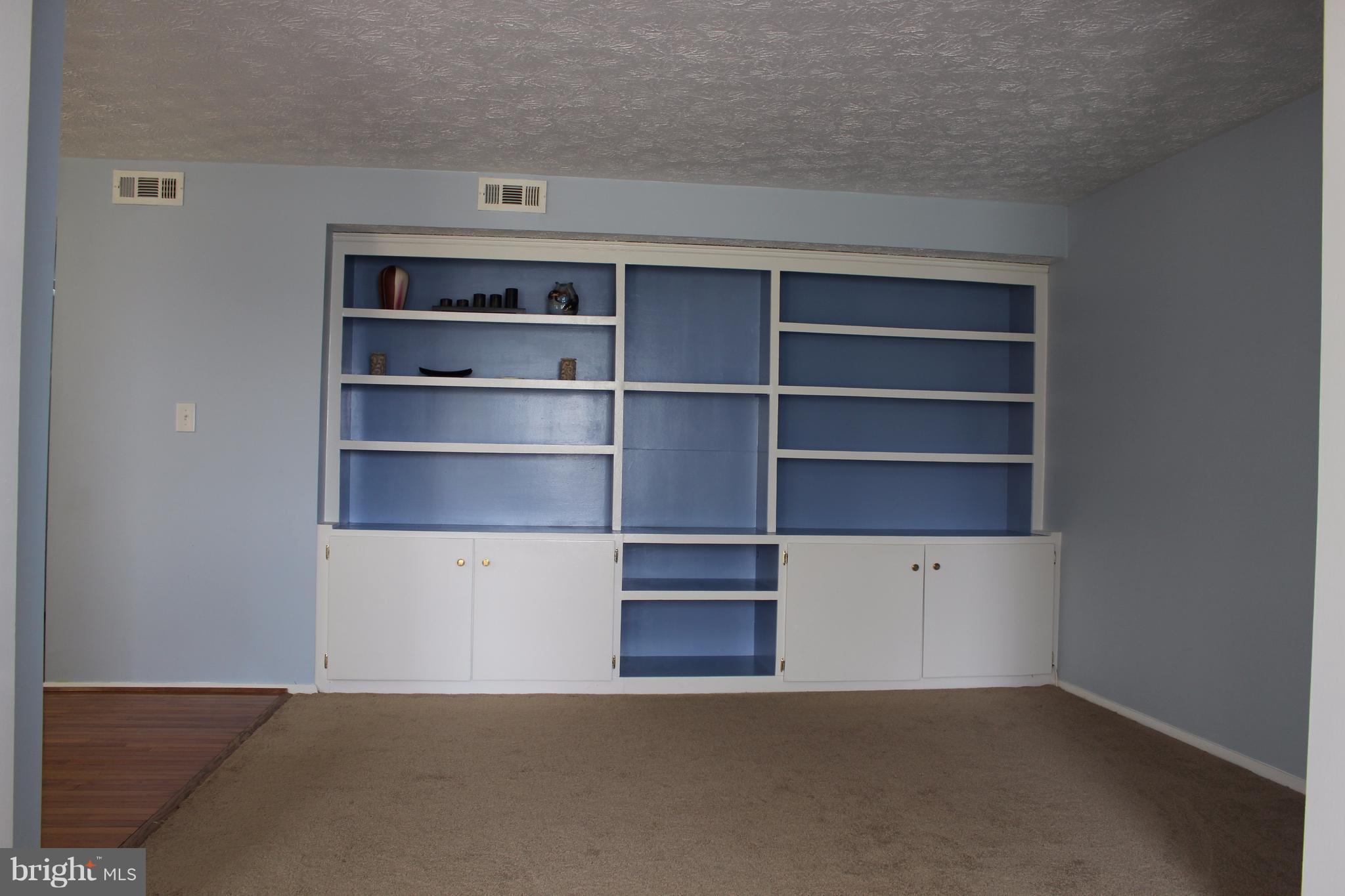 FAIRMONT - Residential