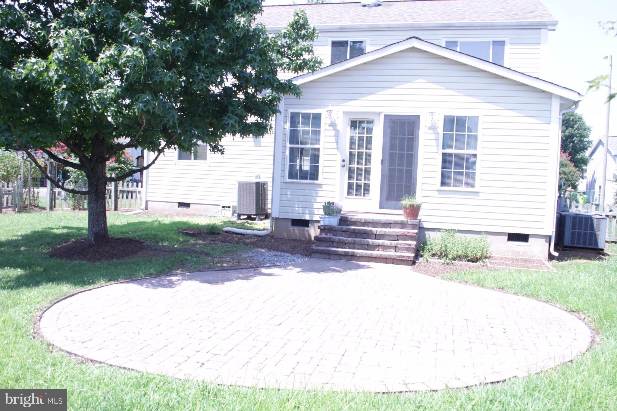 FAIRMONT - Residential