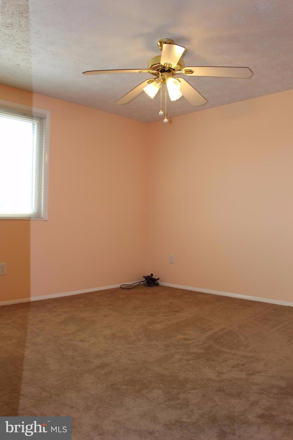 FAIRMONT - Residential