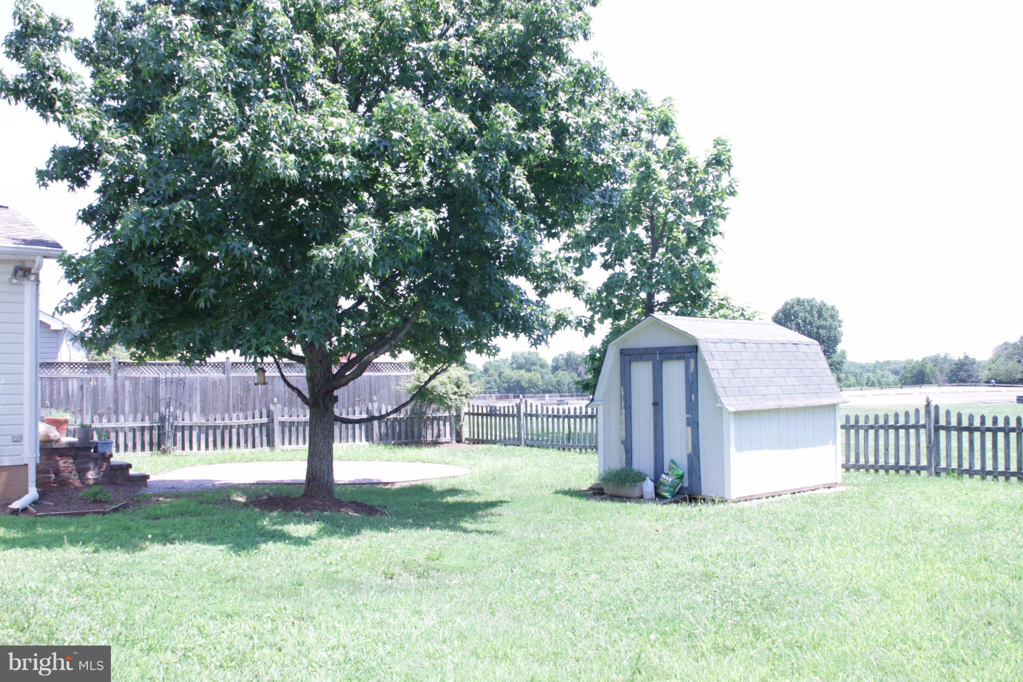 FAIRMONT - Residential