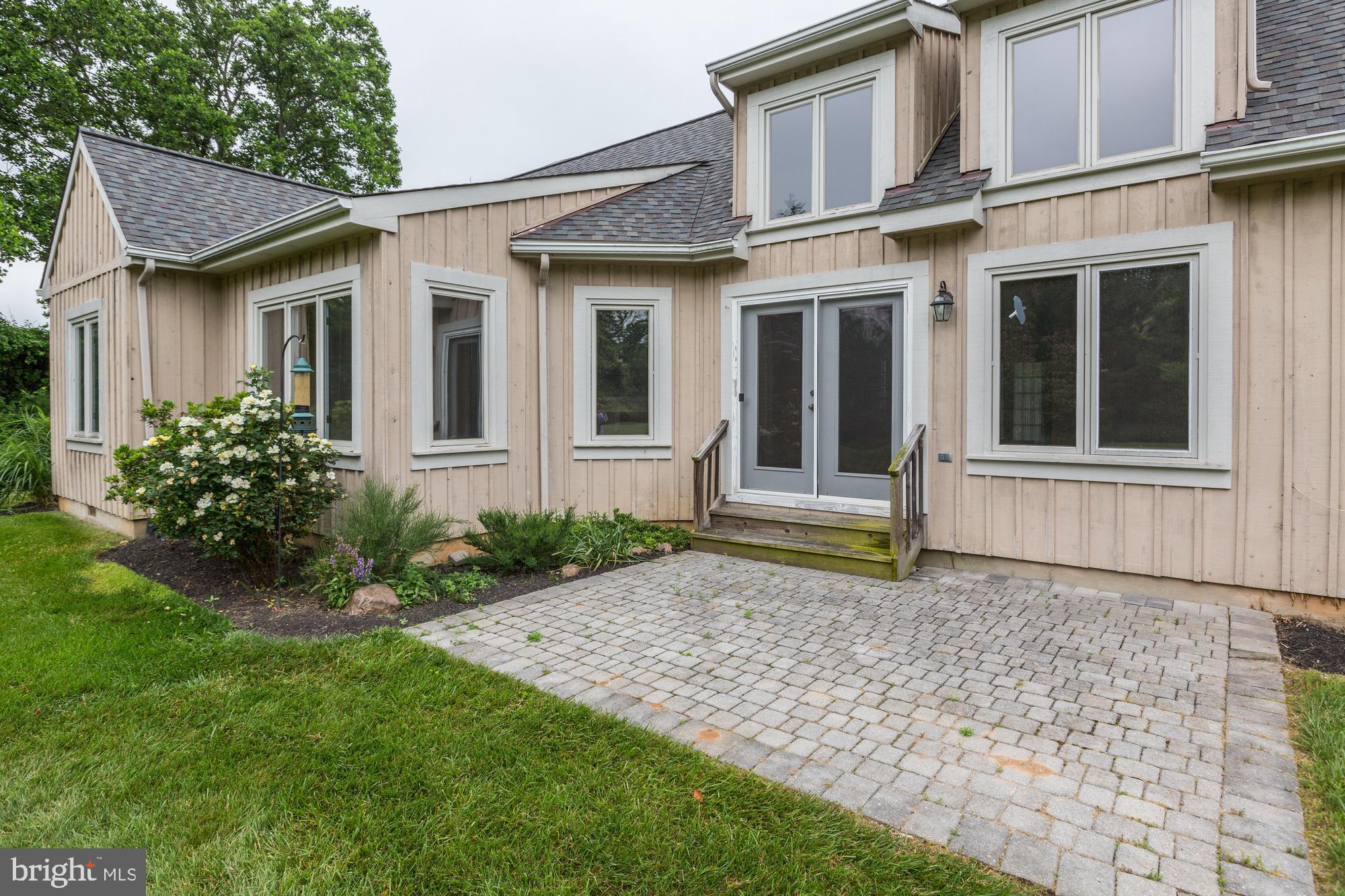 PATERNAL GIFT FARM - Residential Lease