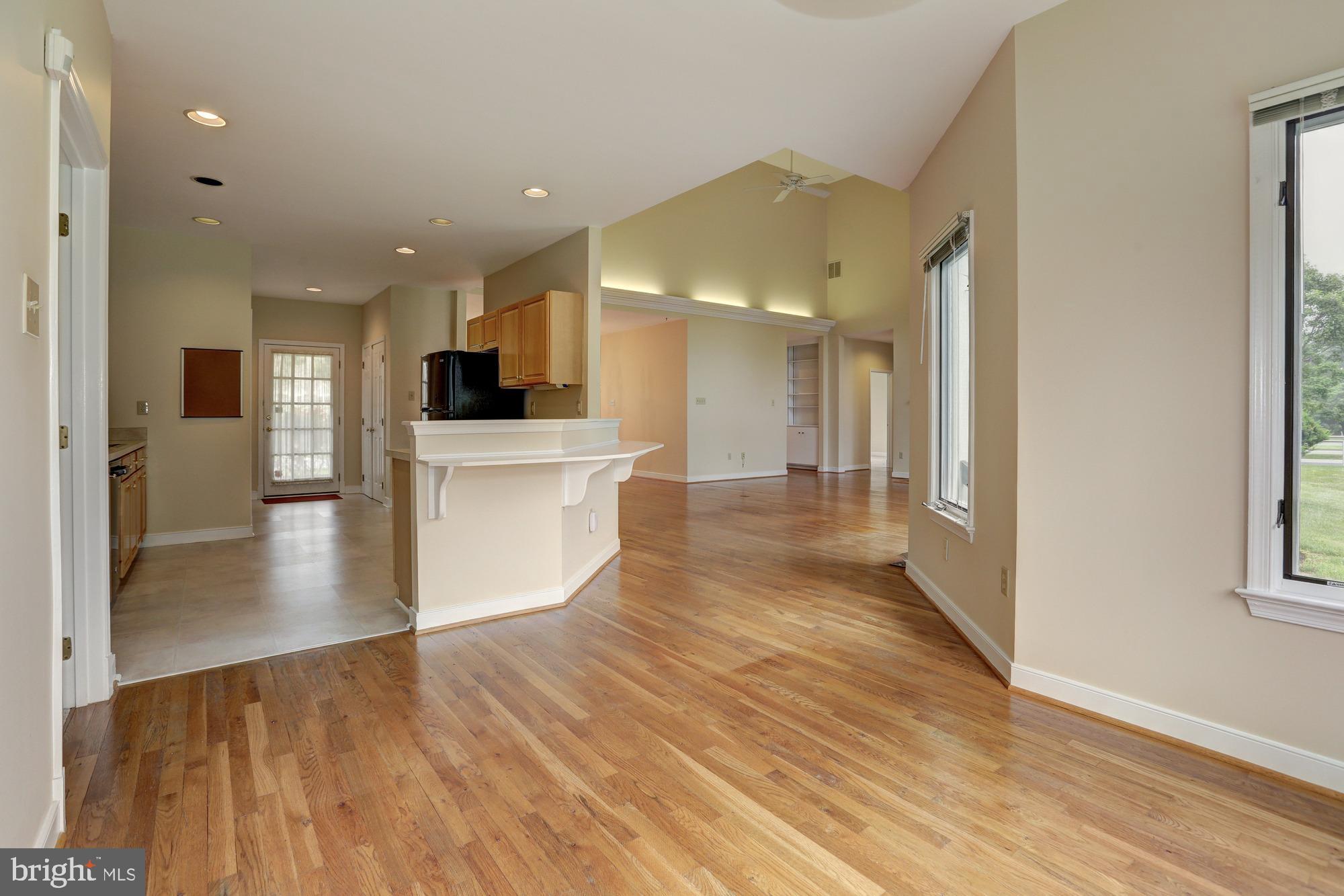 PATERNAL GIFT FARM - Residential Lease