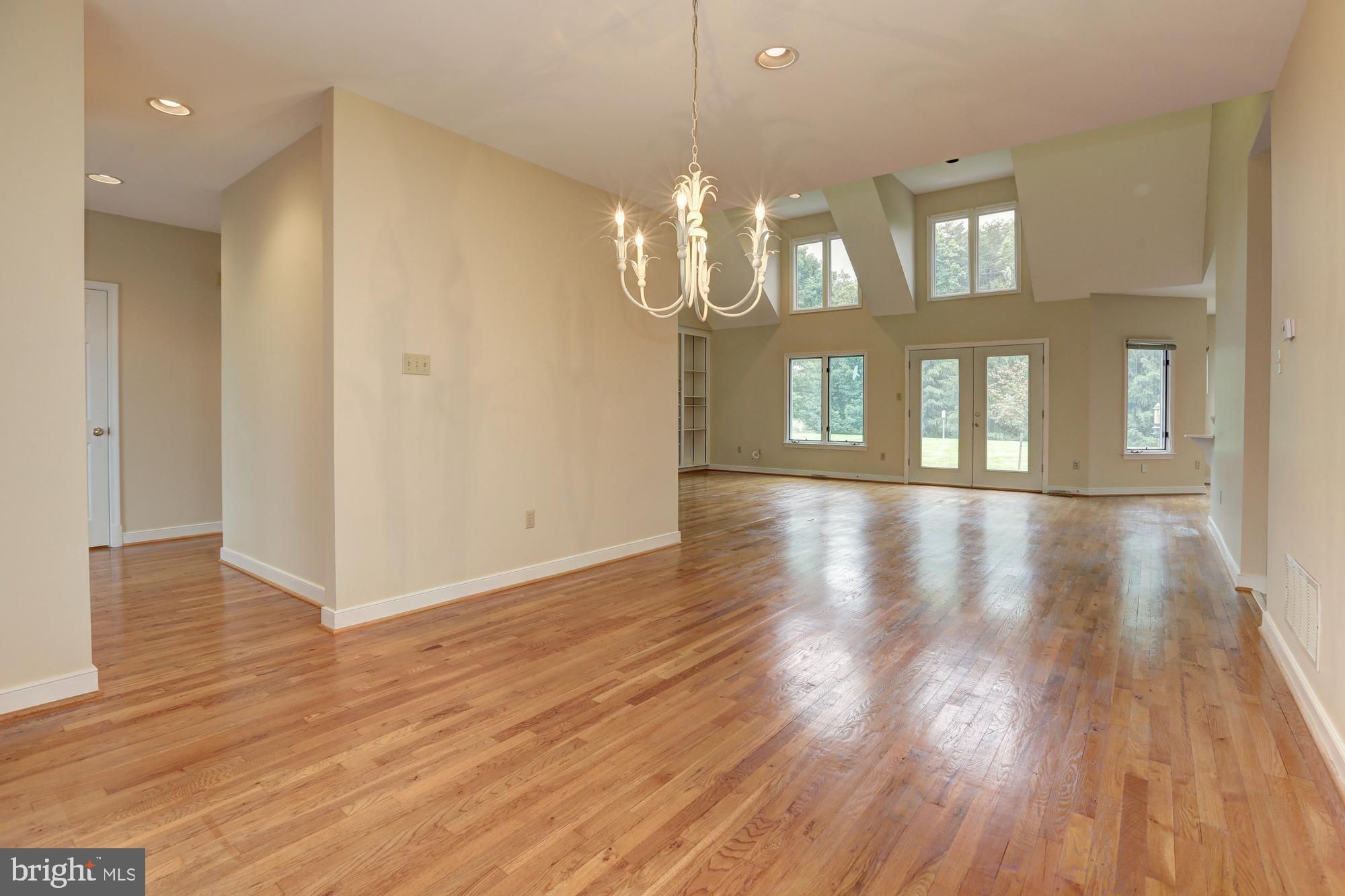 PATERNAL GIFT FARM - Residential Lease