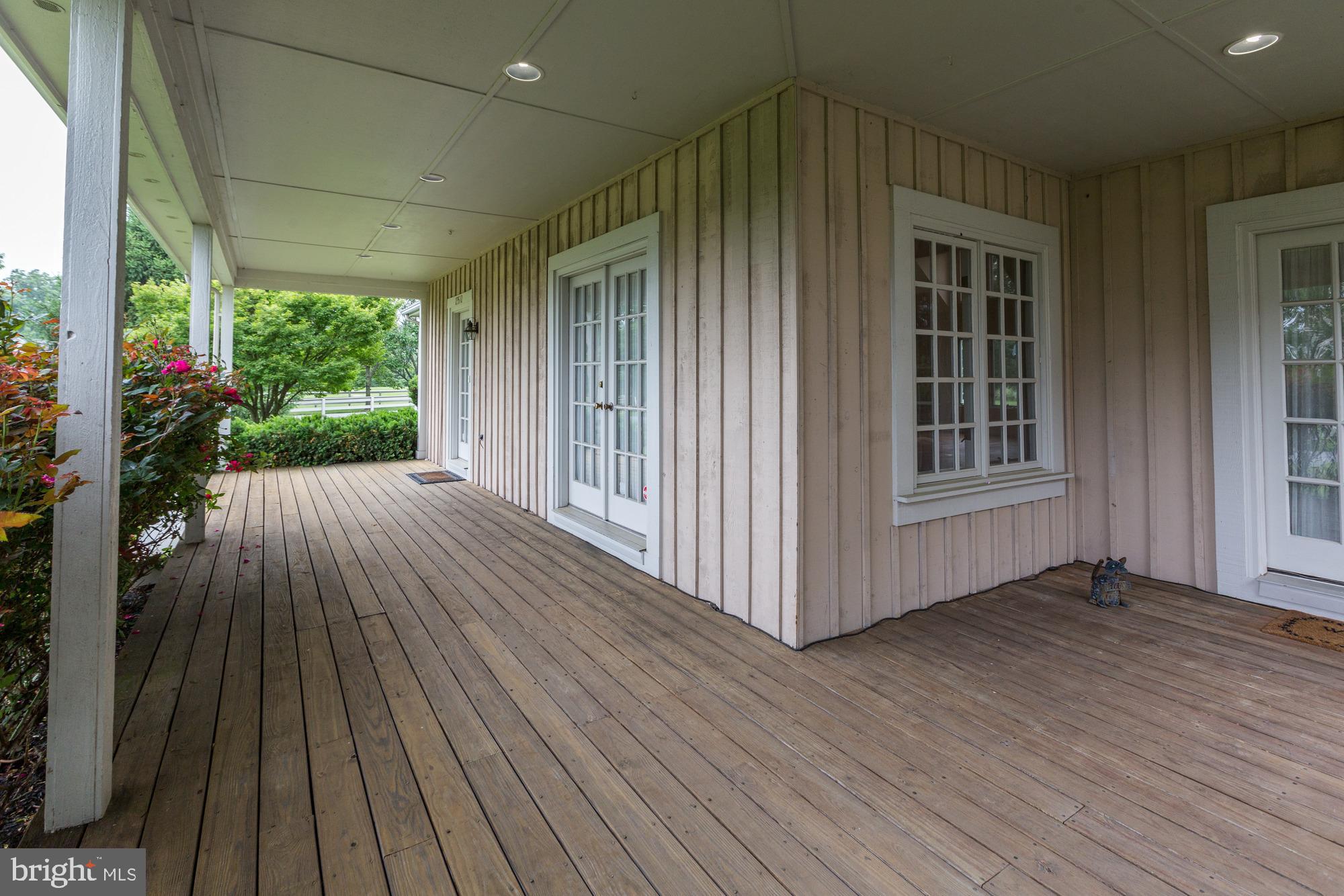 PATERNAL GIFT FARM - Residential Lease