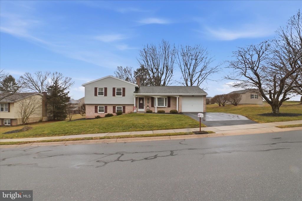 Photo of 842 N 4th Street, DENVER, PA 17517 (MLS # PALA2083622)