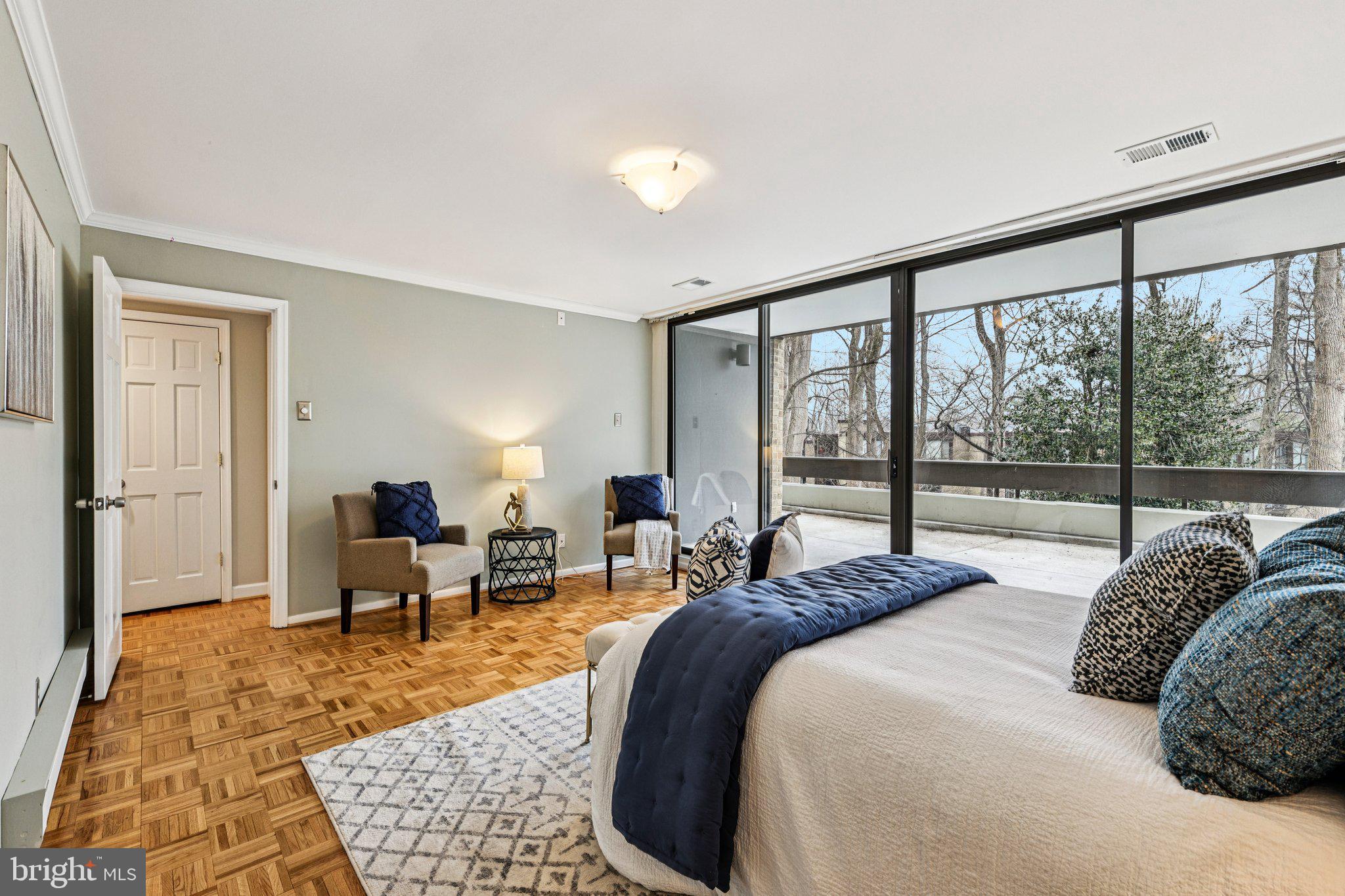 SUMNER VILLAGE - Residential