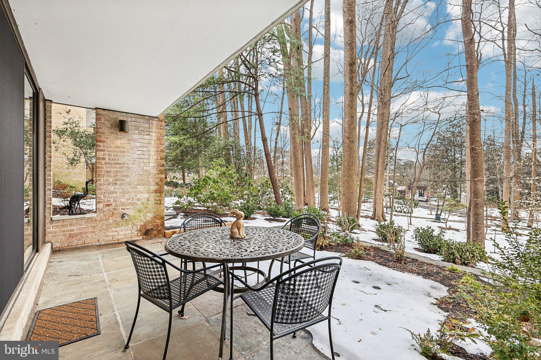 SUMNER VILLAGE - Residential