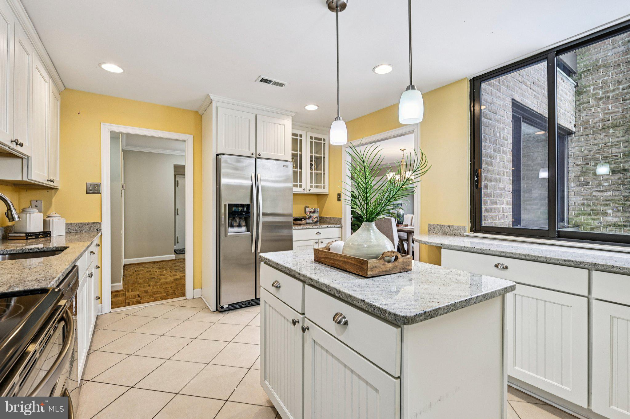 SUMNER VILLAGE - Residential