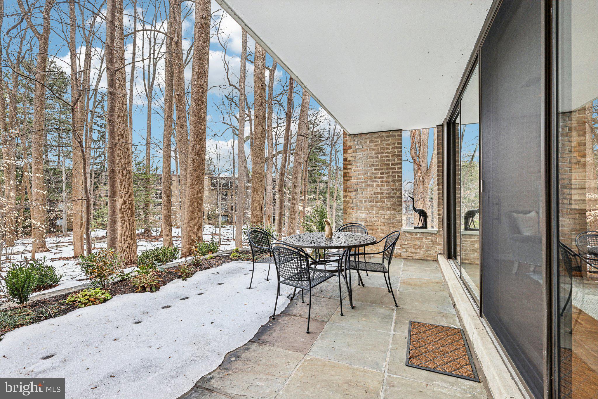 SUMNER VILLAGE - Residential