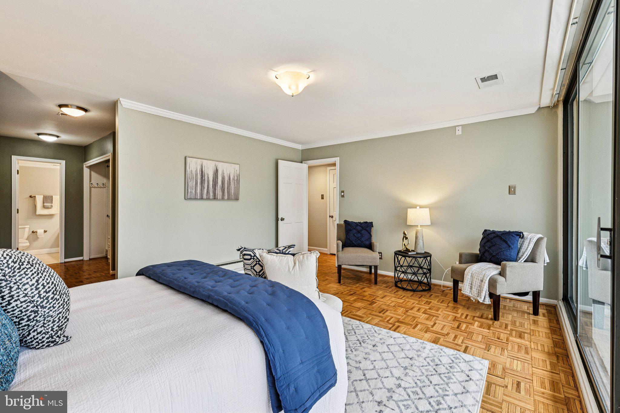 SUMNER VILLAGE - Residential