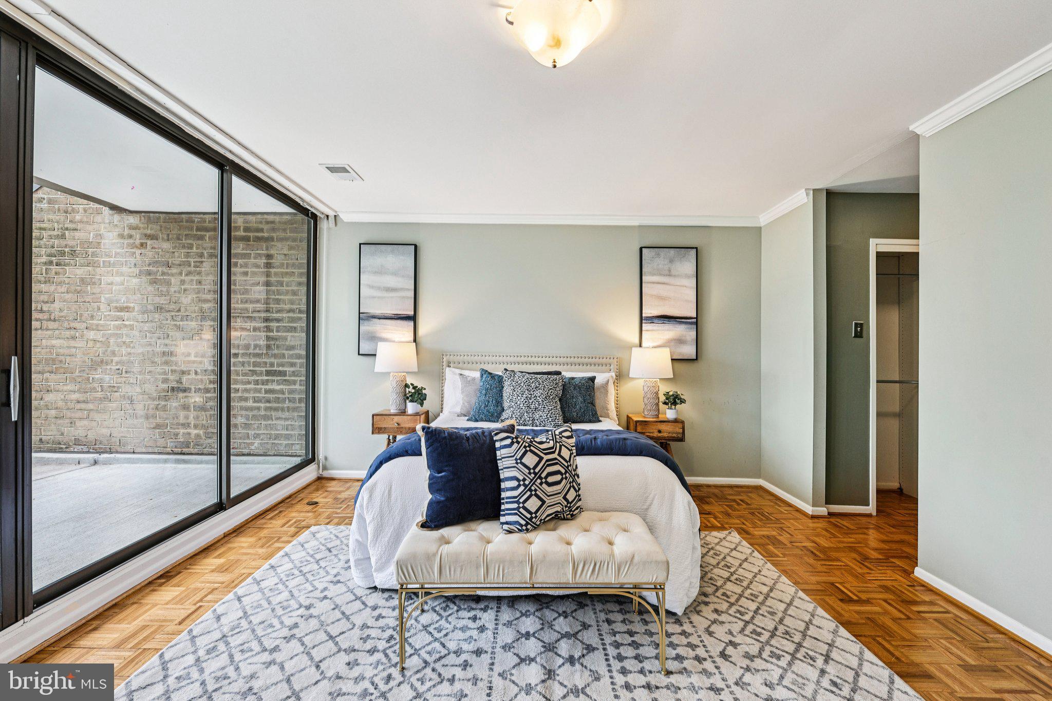 SUMNER VILLAGE - Residential