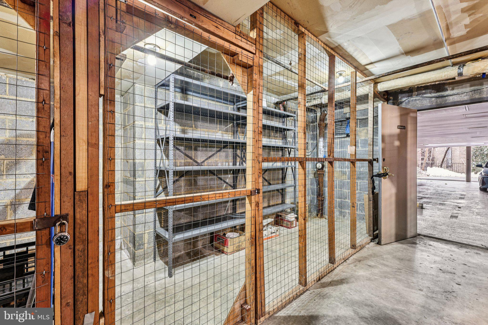 SUMNER VILLAGE - Residential