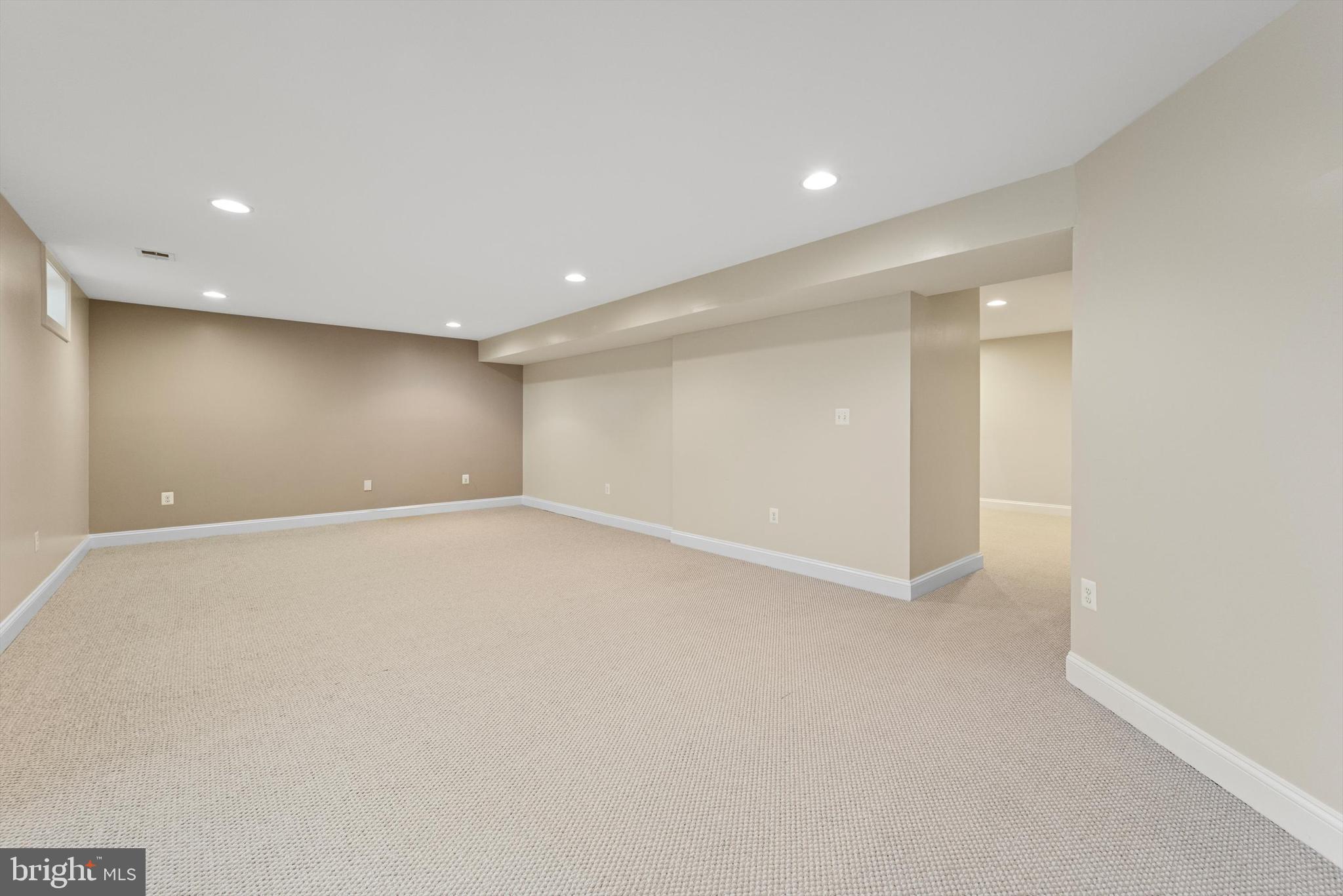 MADISON GROVE - Residential